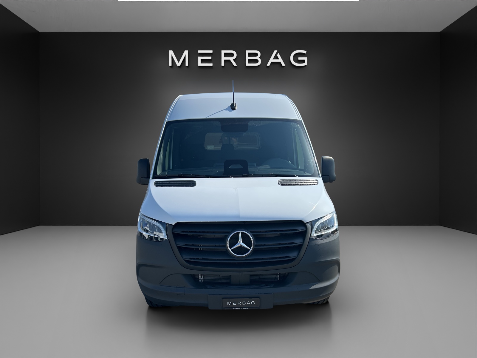 MERCEDES-BENZ Sprinter 317 CDI Standard 9G-TRONIC-image-1