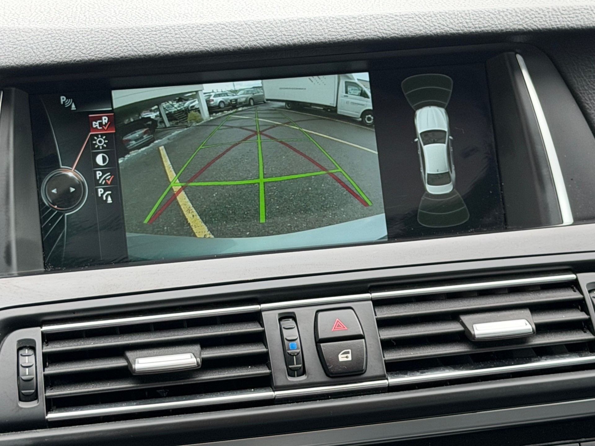 BMW 525d xDrive Steptronic-image-12