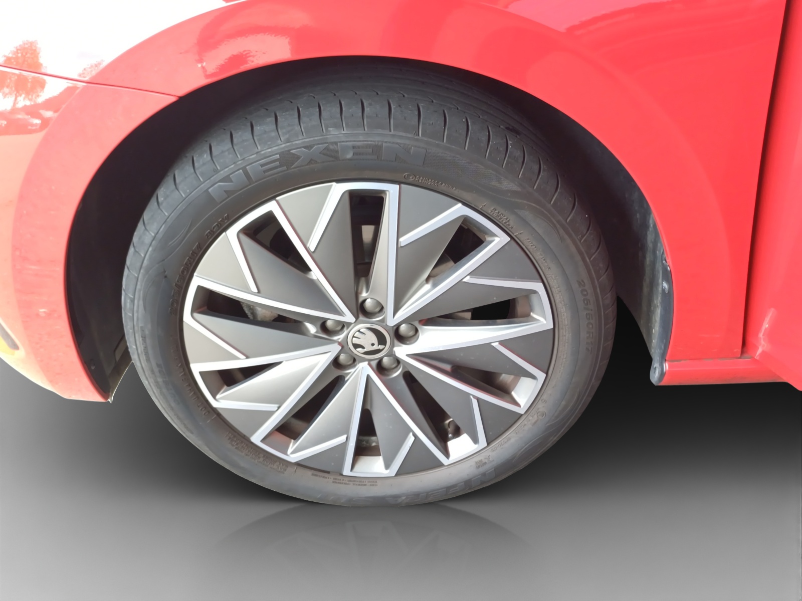 SKODA Scala 1.5 TSI ACT Ambition DSG-image-13