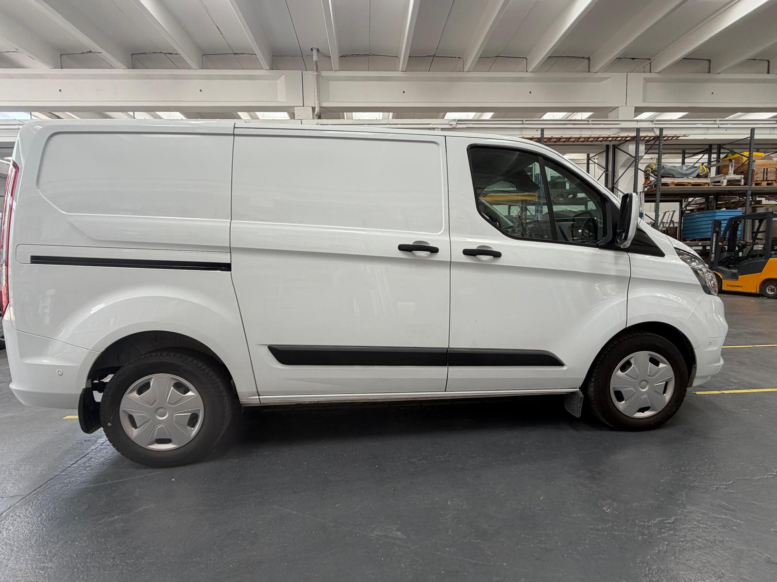 FORD 1.0 EcoBoost Trend PHEV-image-3