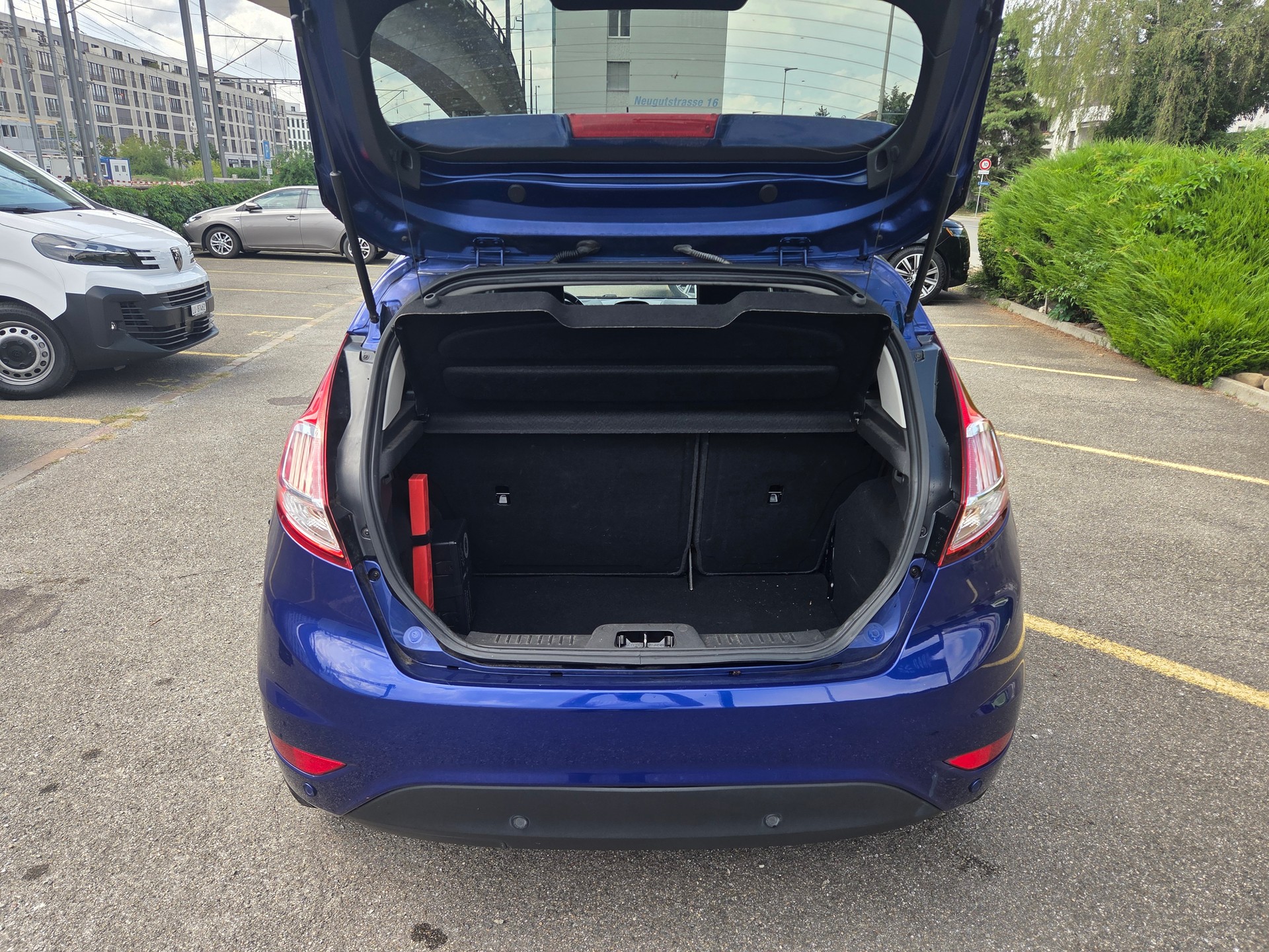FORD Fiesta 1.0 SCTi Titanium-image-10