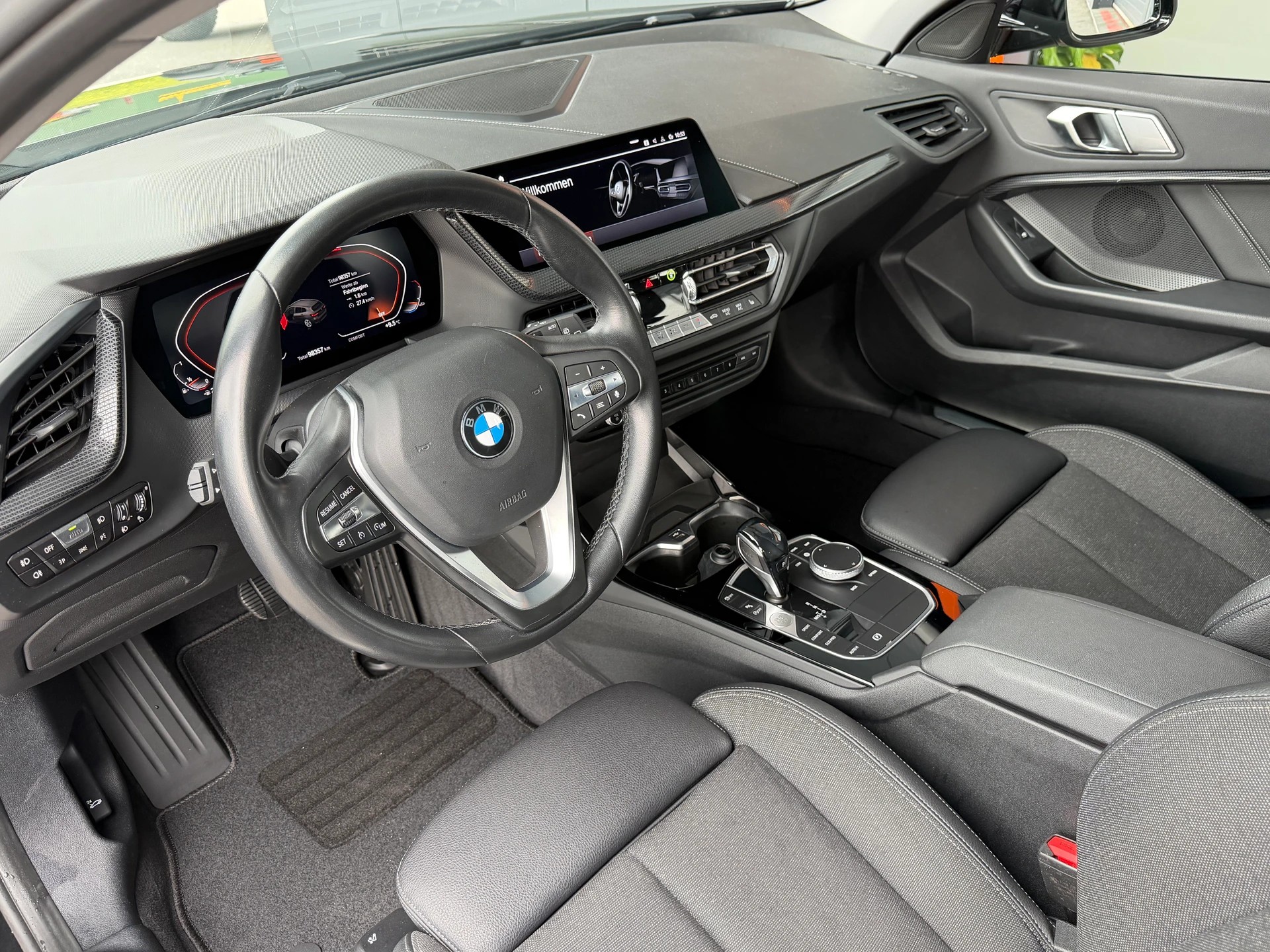 BMW 118i Steptronic Sport Line-image-4