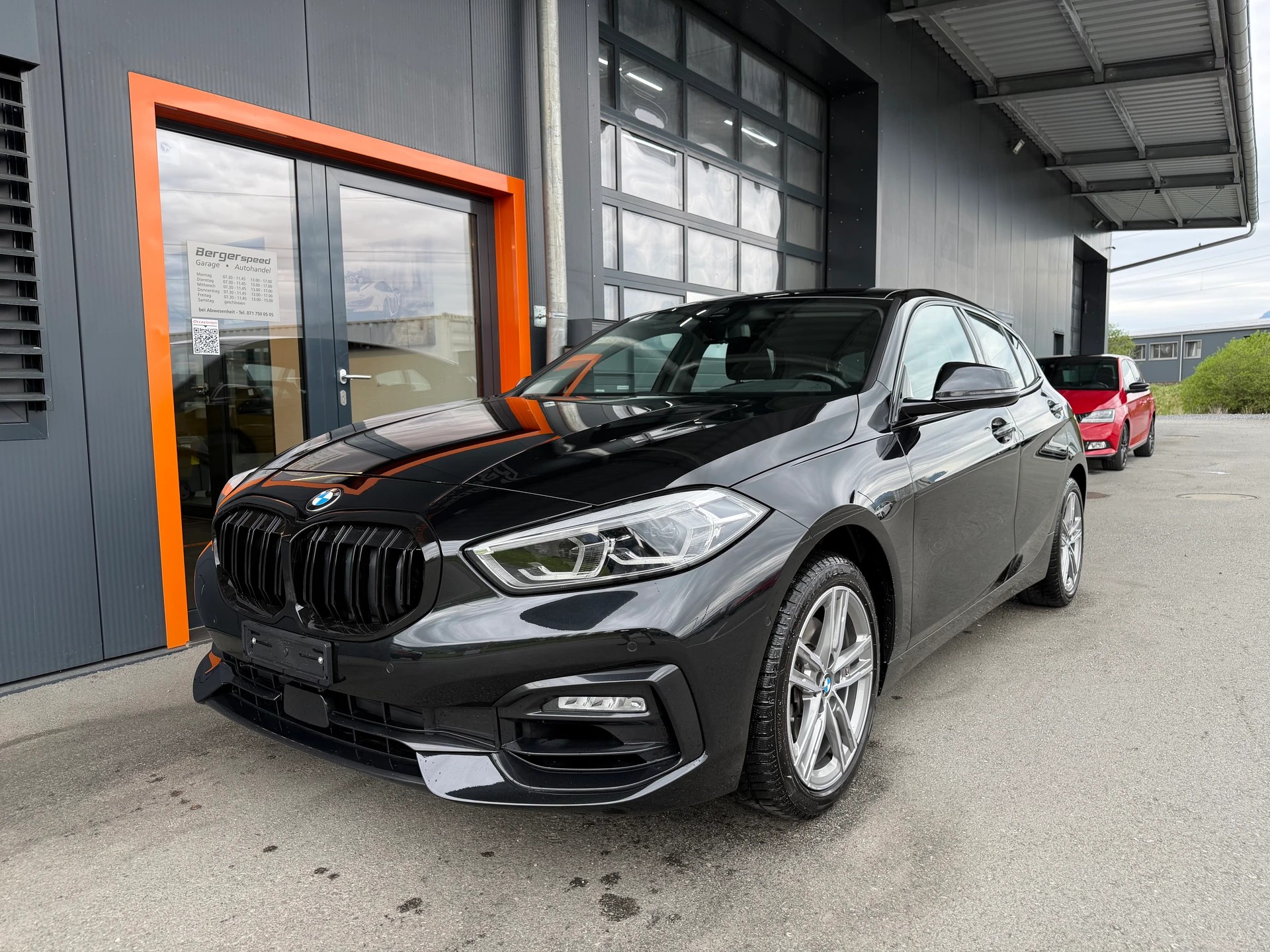 BMW 118i Steptronic Sport Line-image-14