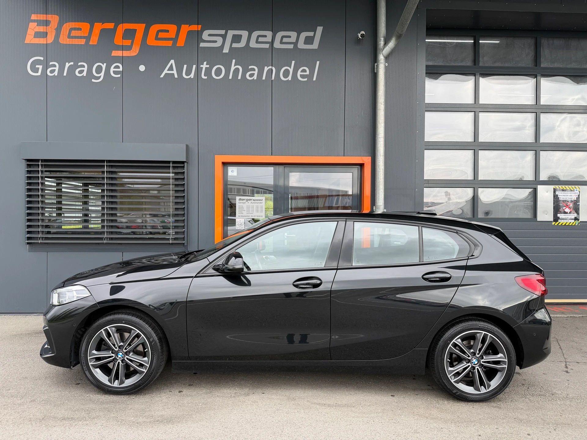 BMW 118i Steptronic Sport Line-image-1