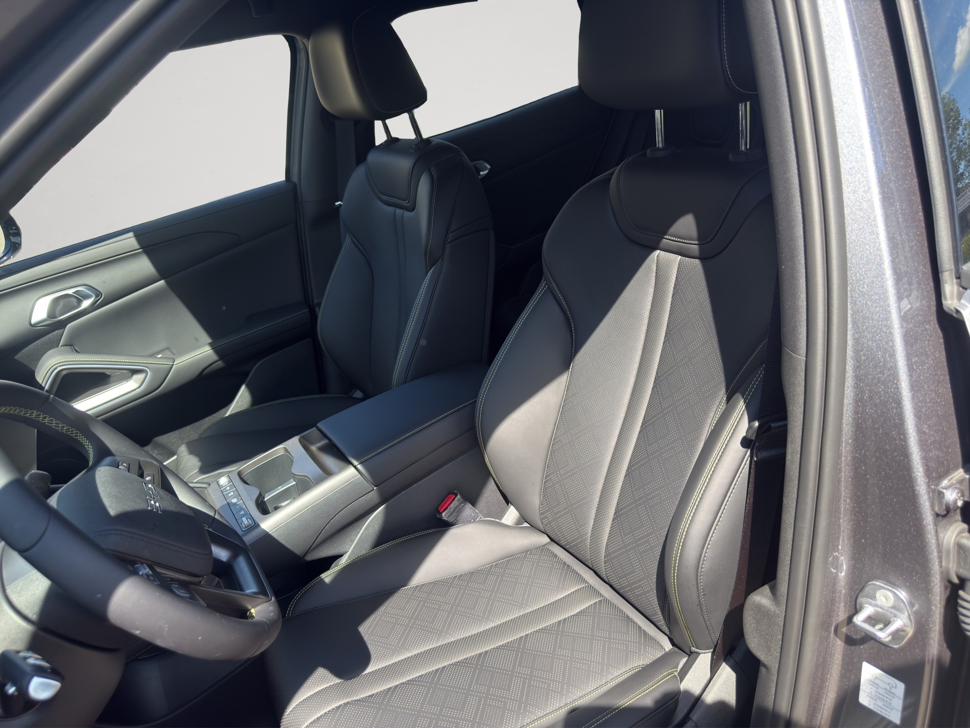 BYD Atto 2 DM-i Boost-image-15