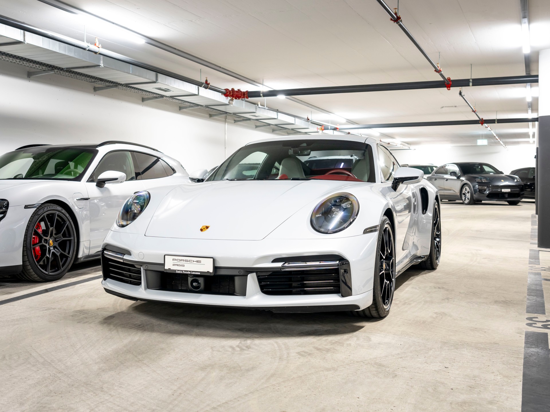 PORSCHE 911 Turbo S PDK
