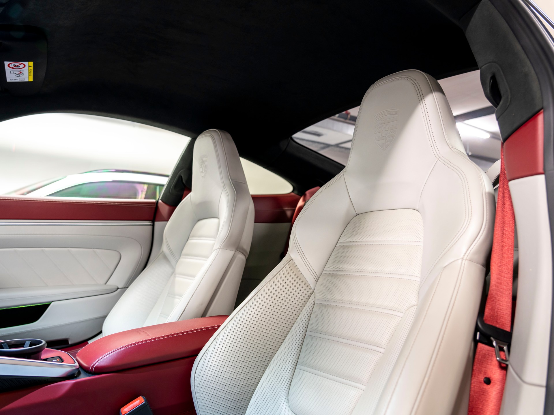PORSCHE 911 Turbo S PDK-image-12