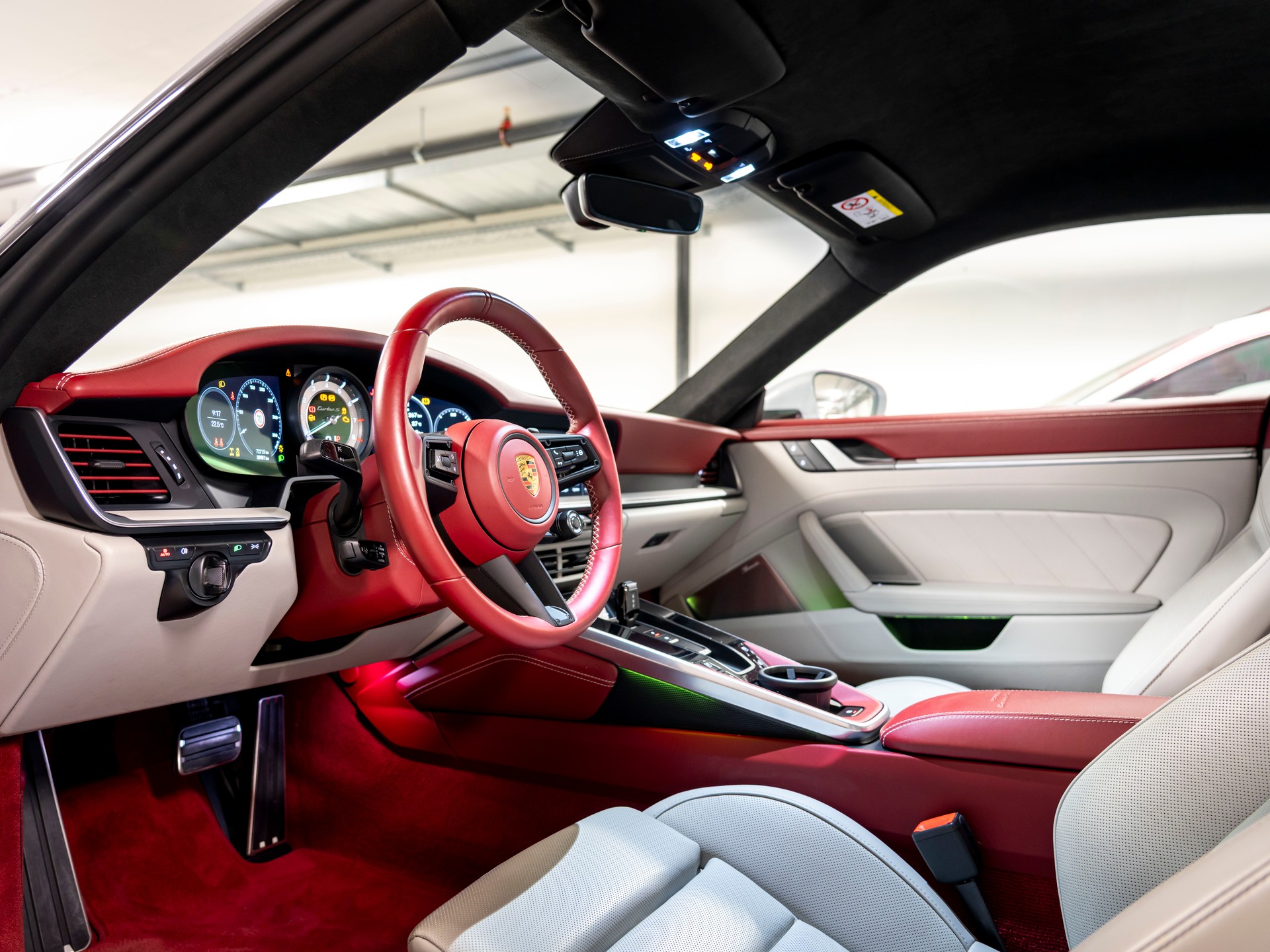 PORSCHE 911 Turbo S PDK-image-14