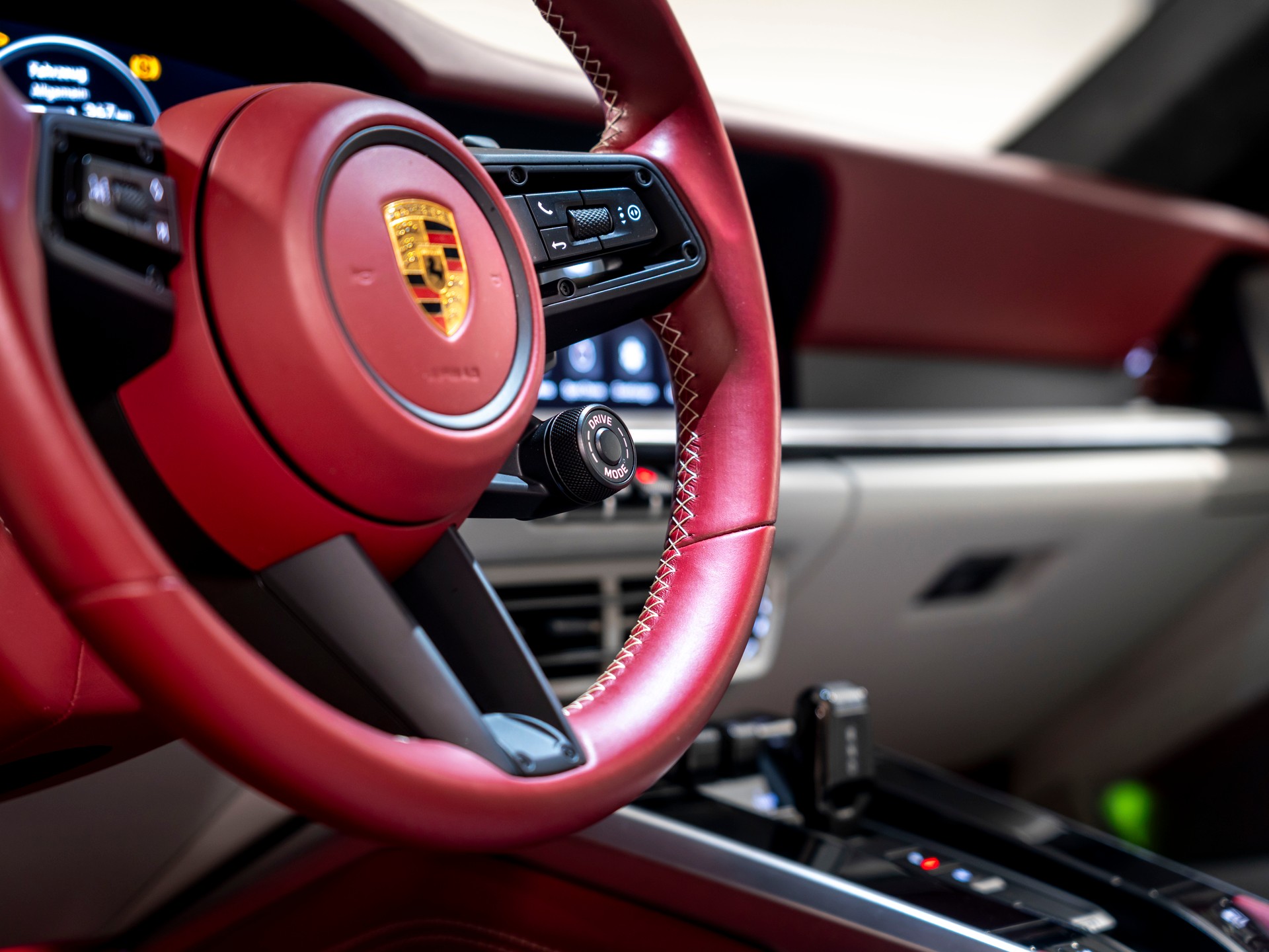 PORSCHE 911 Turbo S PDK-image-16