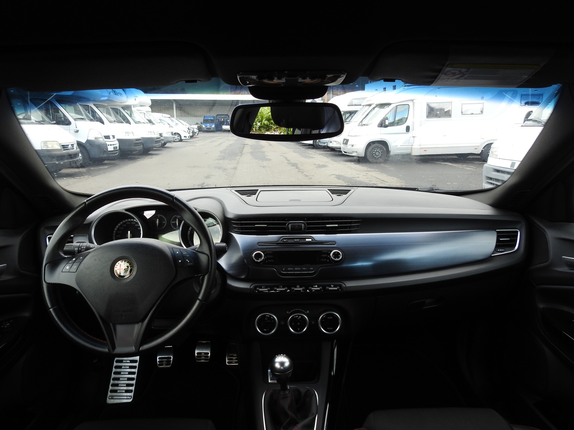 ALFA ROMEO Giulietta 1.4 T Distinctive-image-15