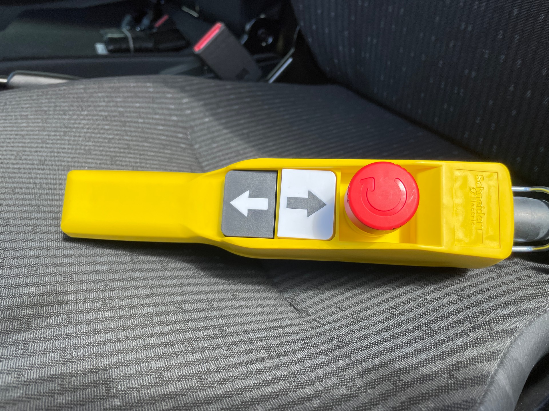 MITSUBISHI 3C15 Hinter-Kipper mit StauboxAHK-image-15