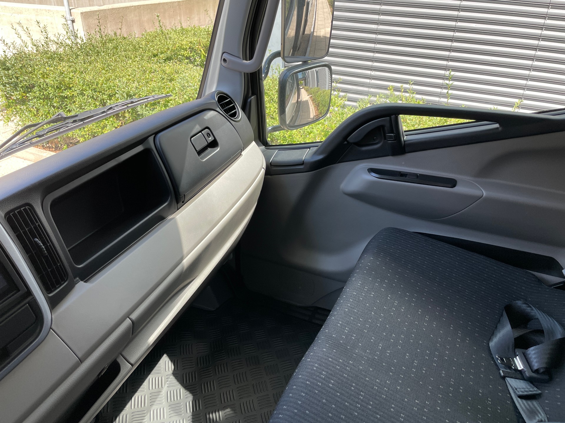 MITSUBISHI 3C15 Hinter-Kipper mit StauboxAHK-image-22