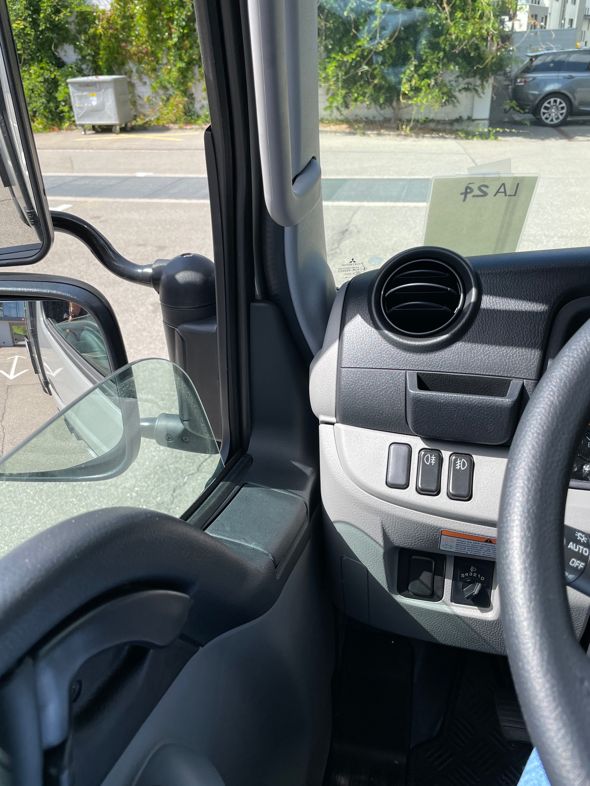 MITSUBISHI 3C15 Hinter-Kipper mit StauboxAHK-image-19