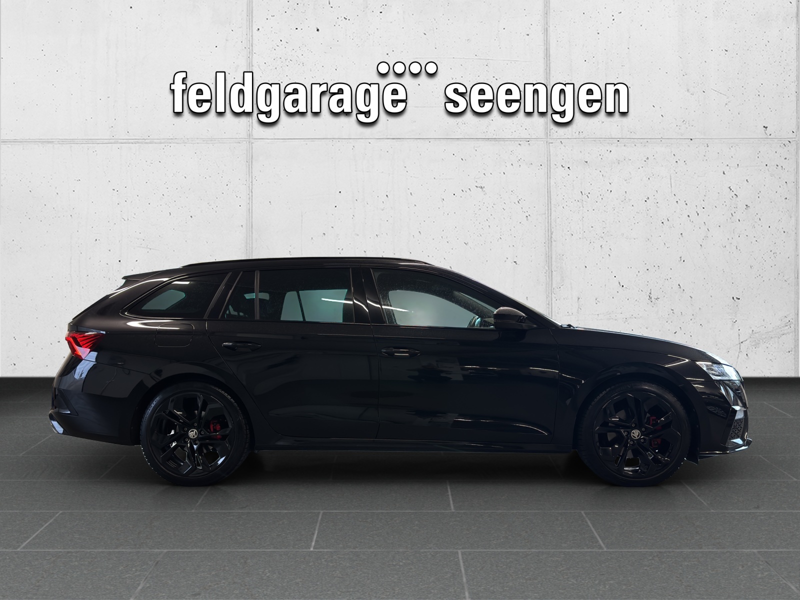 SKODA Octavia Combi 2.0 TDI DSG RS 4x4 mit fortl. Werksgarantie, AHK-Vorbereitung & Rückfahrkamera-image-3
