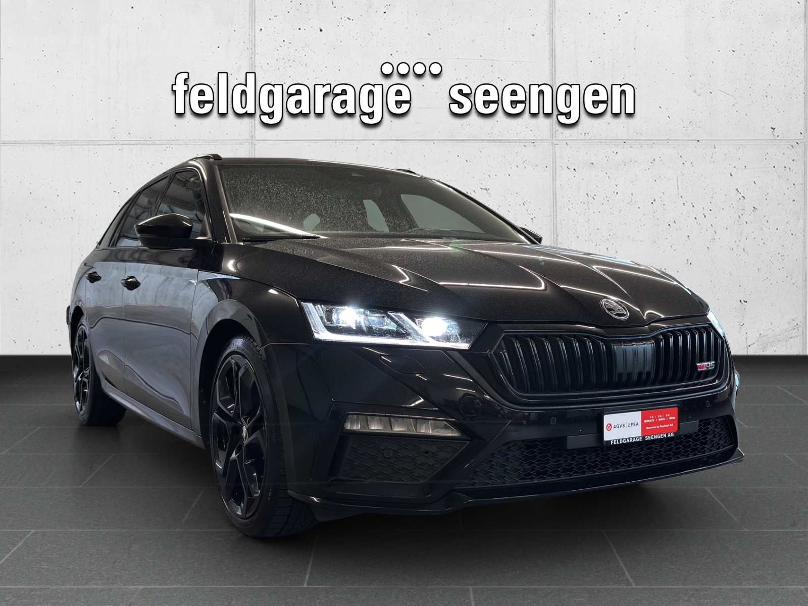 SKODA Octavia Combi 2.0 TDI DSG RS 4x4 mit fortl. Werksgarantie, AHK-Vorbereitung & Rückfahrkamera-image-2