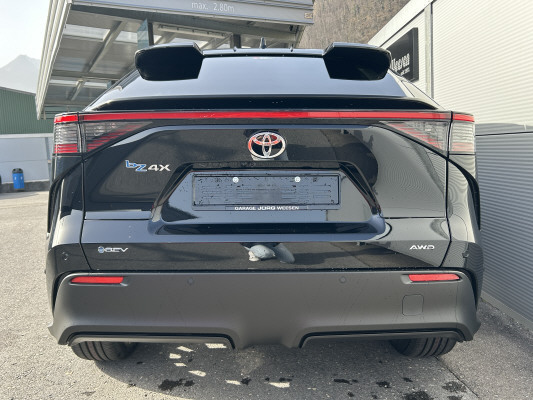 TOYOTA bZ4X Premium 73,1 kWh AWD-image-4