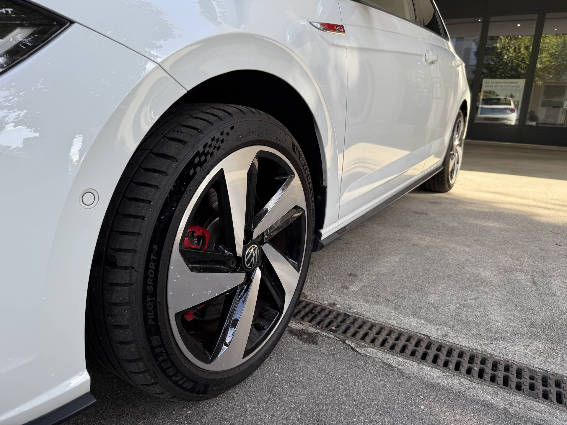 VW Polo 2.0 TSI GTI DSG-image-6