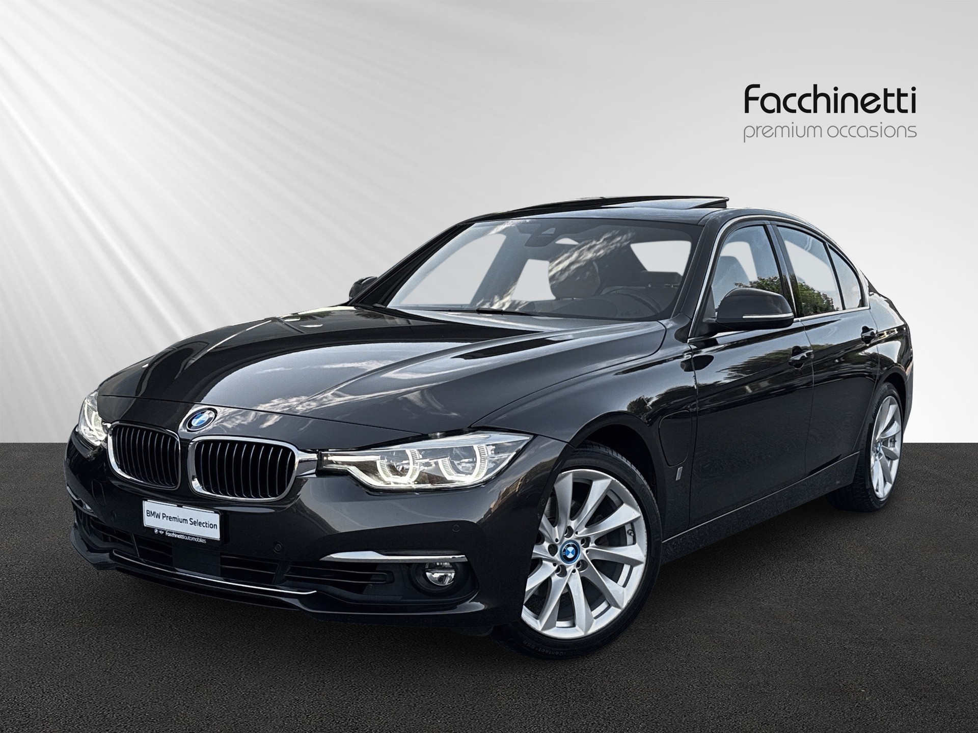 BMW 330e iPerformance Luxury Line Steptronic-image-0