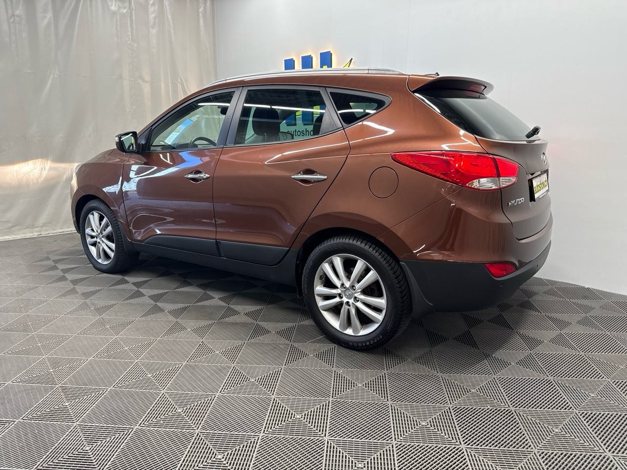 HYUNDAI iX35 2.0 CRDi Luxury Plus 4WD-image-1