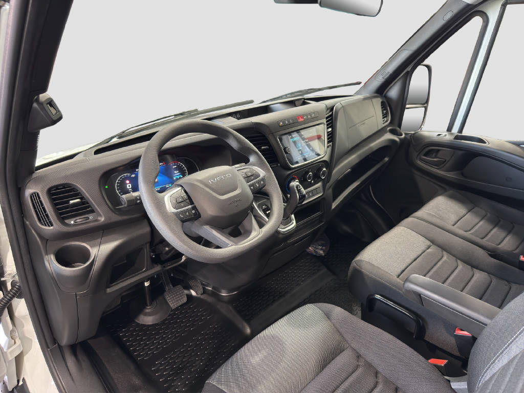 IVECO Daily 35 S 16B A8 V Kastenwagen 3520 L2H2-image-8
