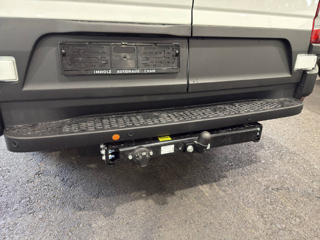 IVECO Daily 35 S 16B A8 V Kastenwagen 3520 L2H2-image-15