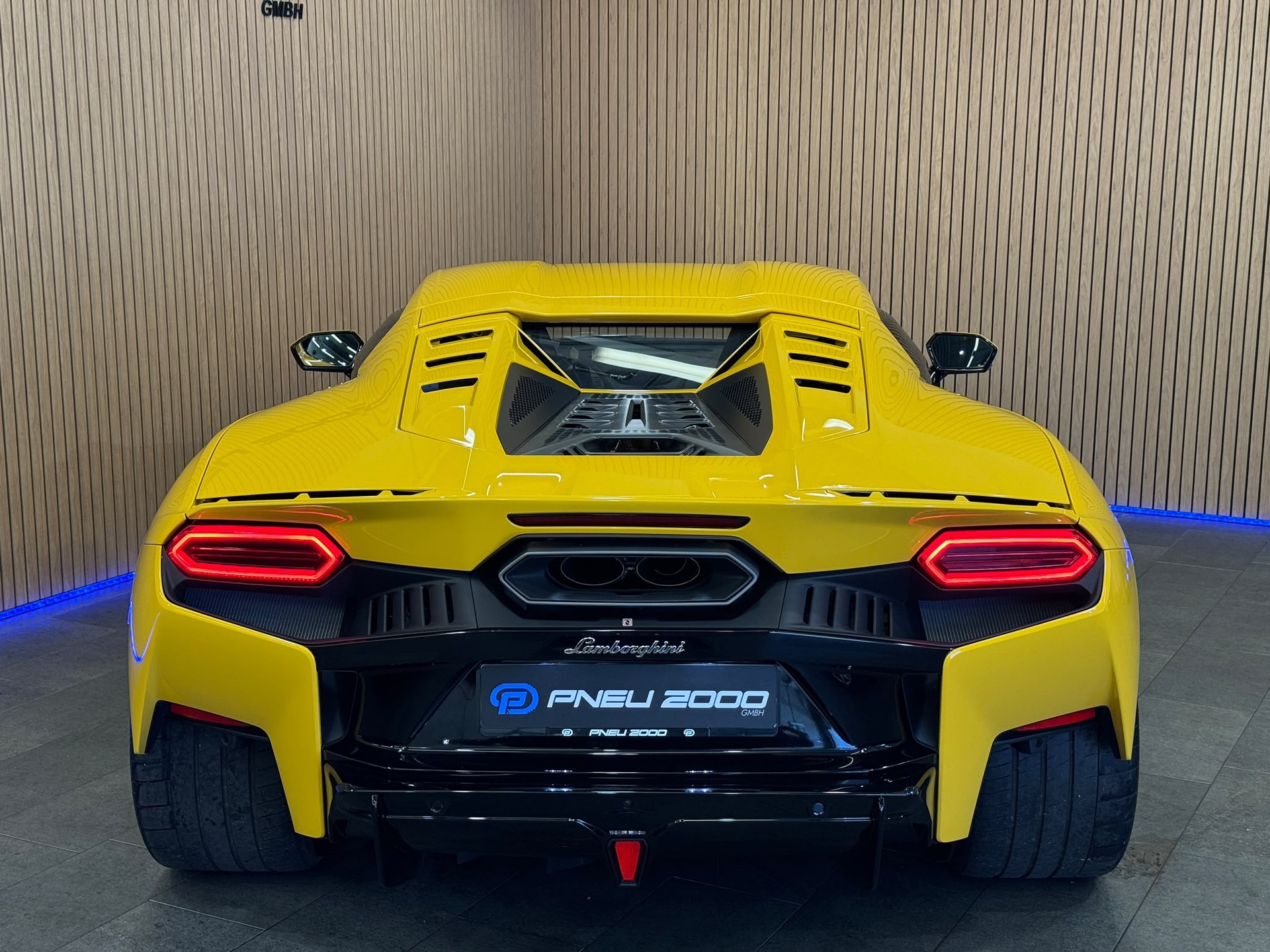 LAMBORGHINI Temerario HPEV *Giallo Auge*-image-2