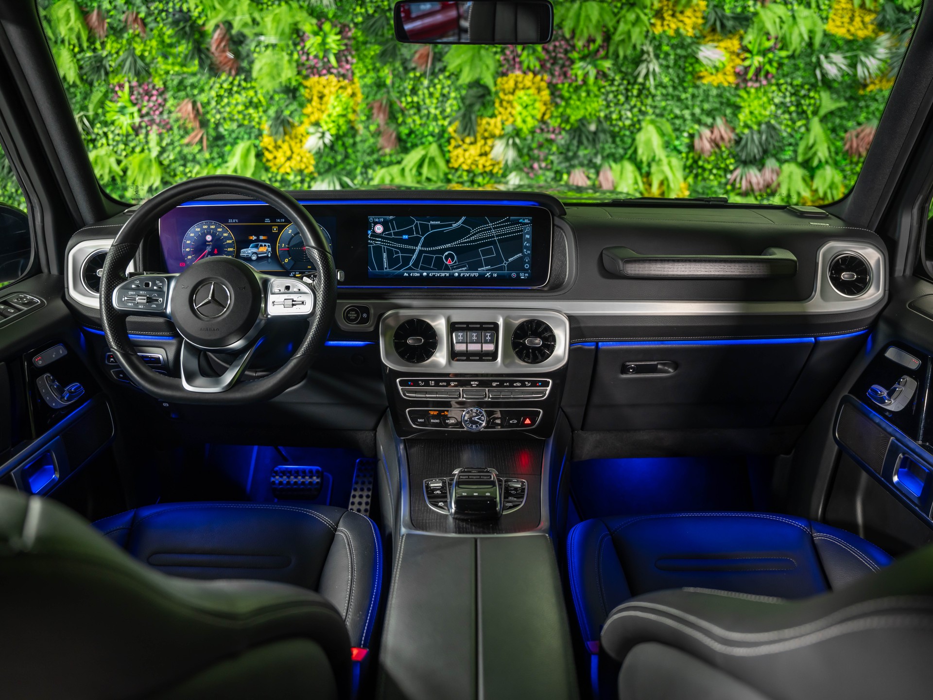 MERCEDES-BENZ G 350 d AMG Line 9G-Tronic-image-12