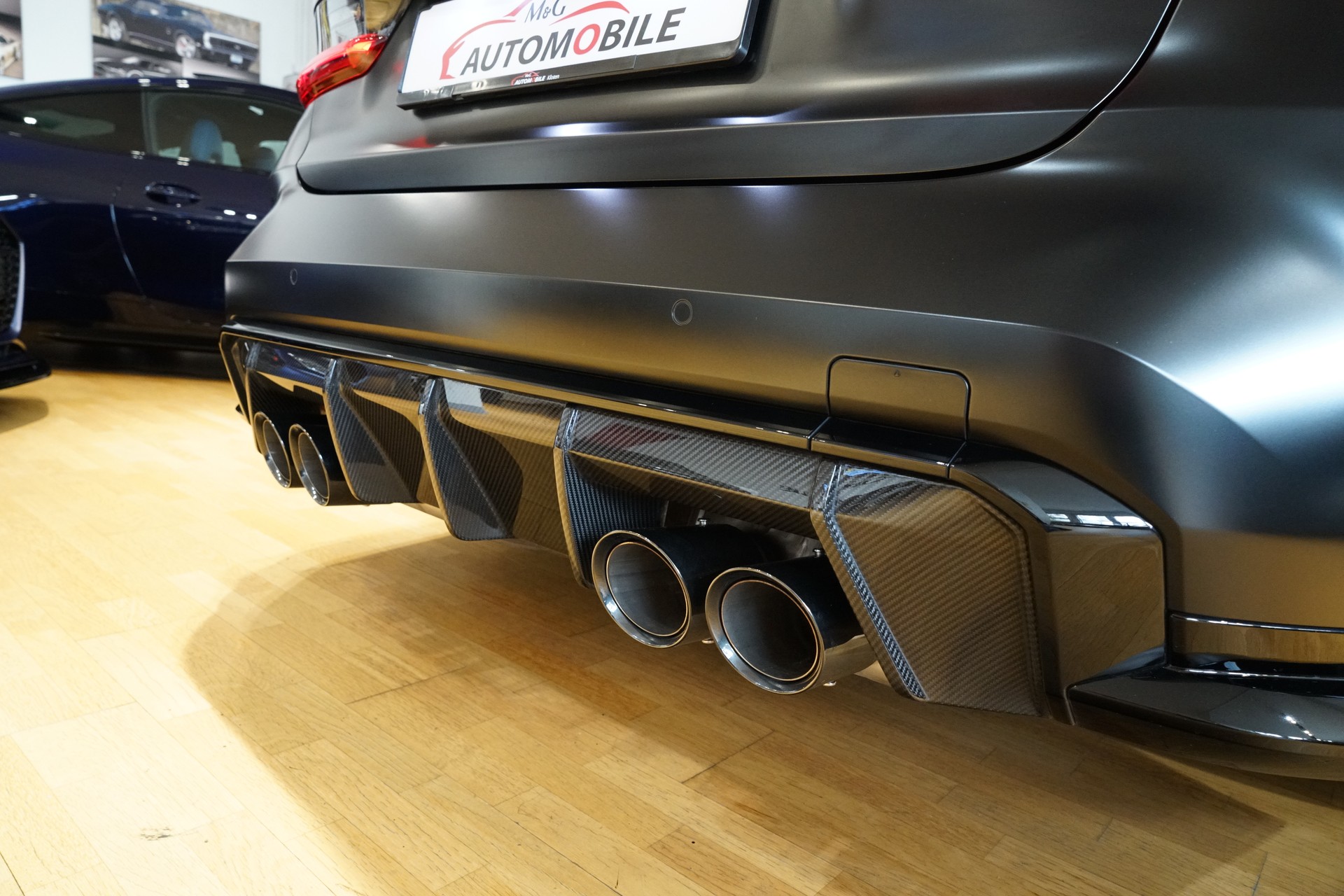 BMW M3 Competition M xDrive Frozen Black-image-9