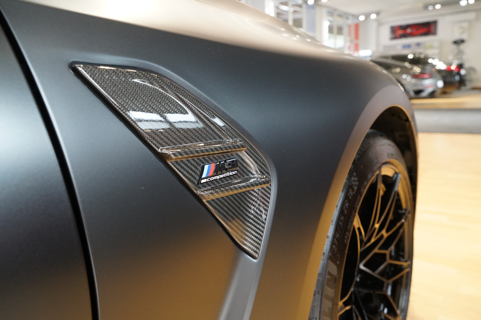 BMW M3 Competition M xDrive Frozen Black-image-3