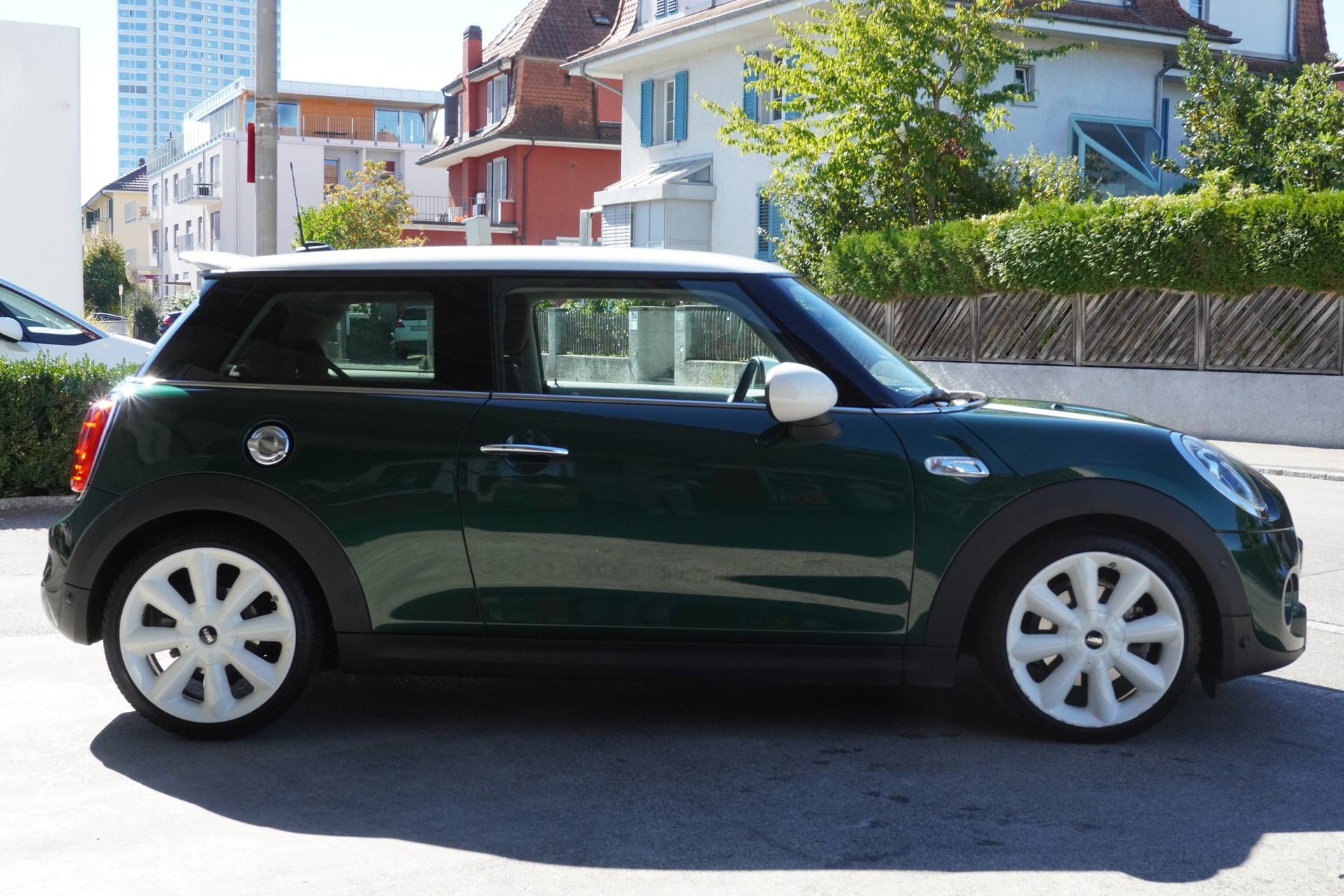 MINI Cooper SD Trafalgar Steptronic-image-7