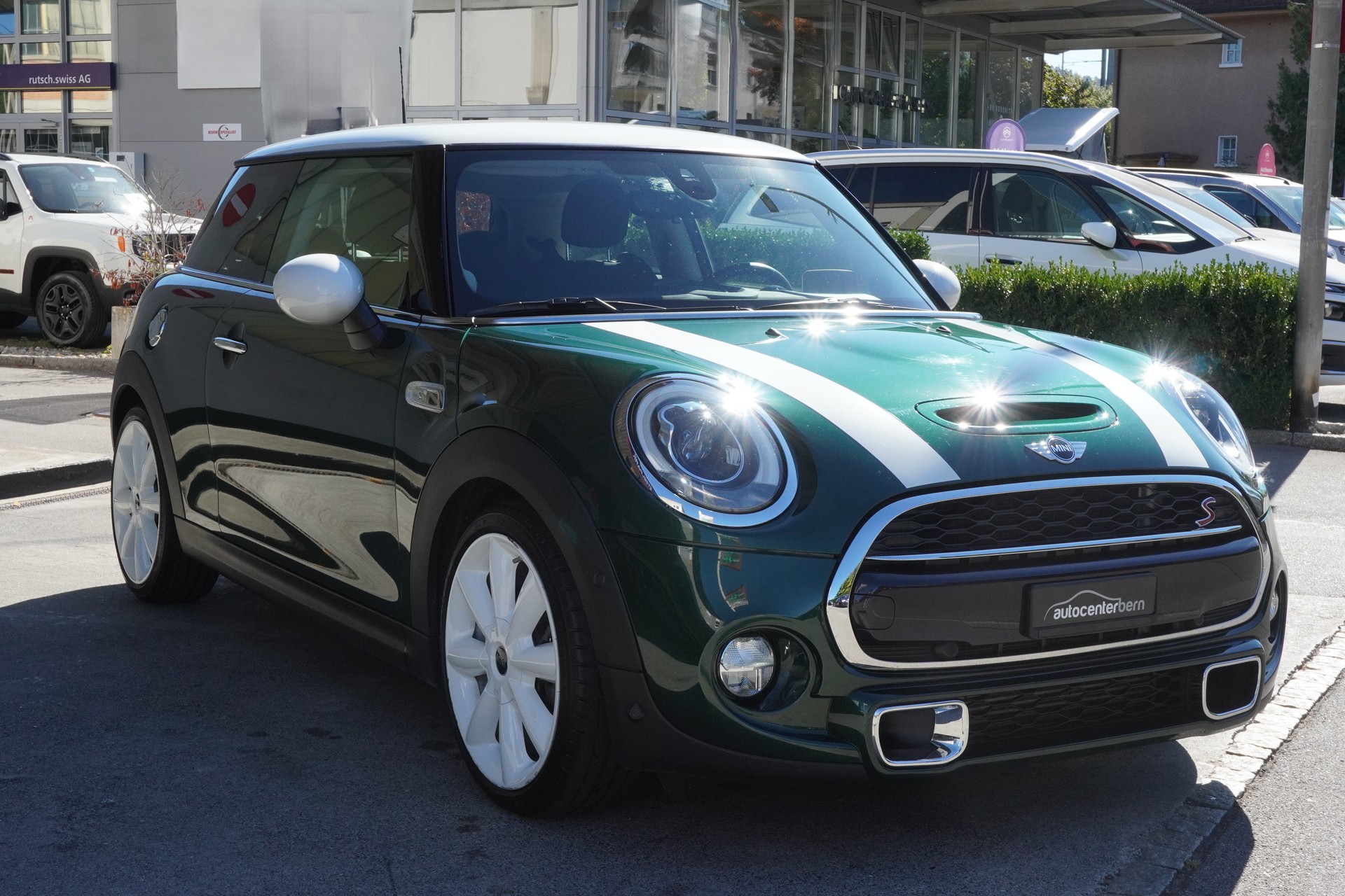 MINI Cooper SD Trafalgar Steptronic-image-3