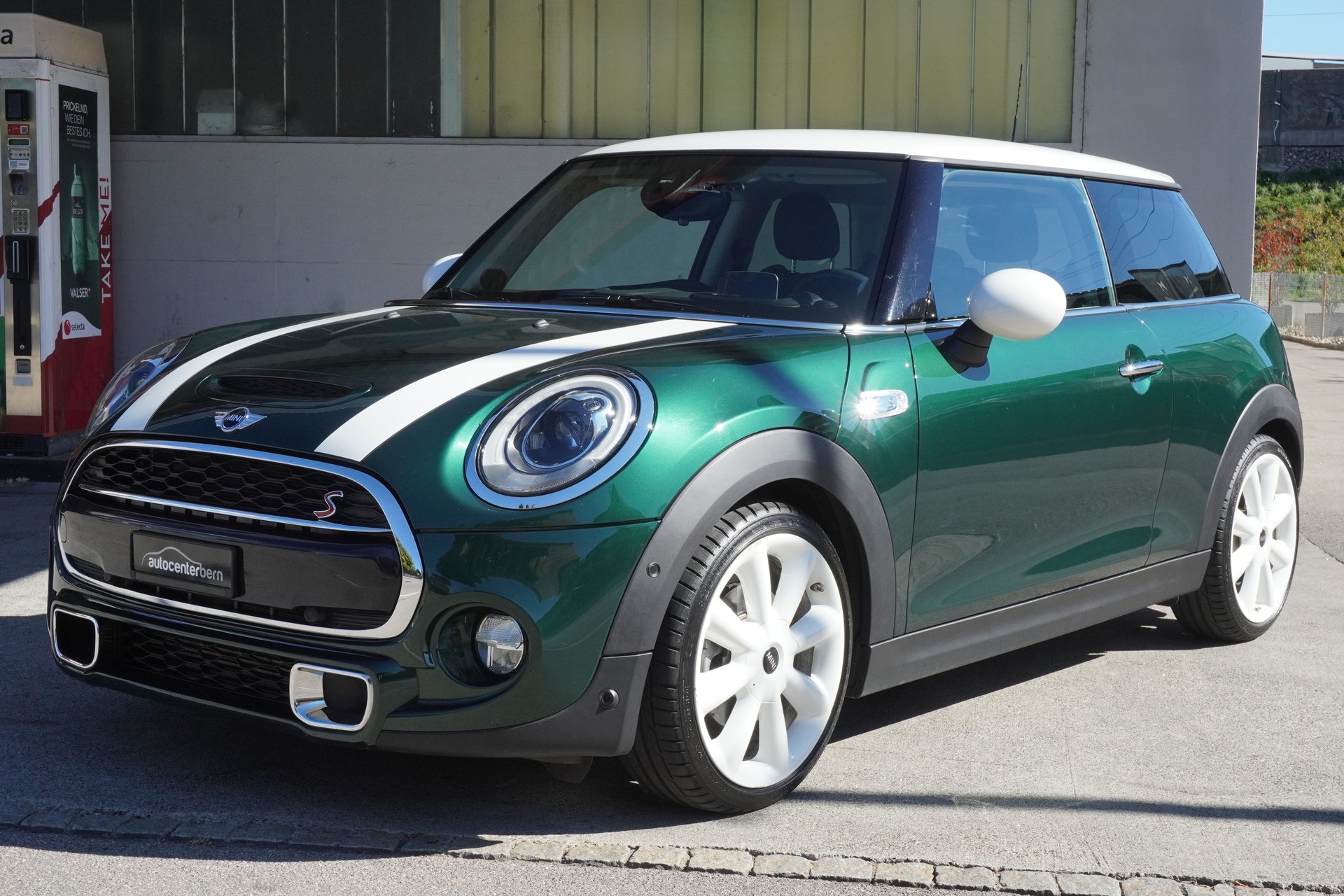 MINI Cooper SD Trafalgar Steptronic-image-1