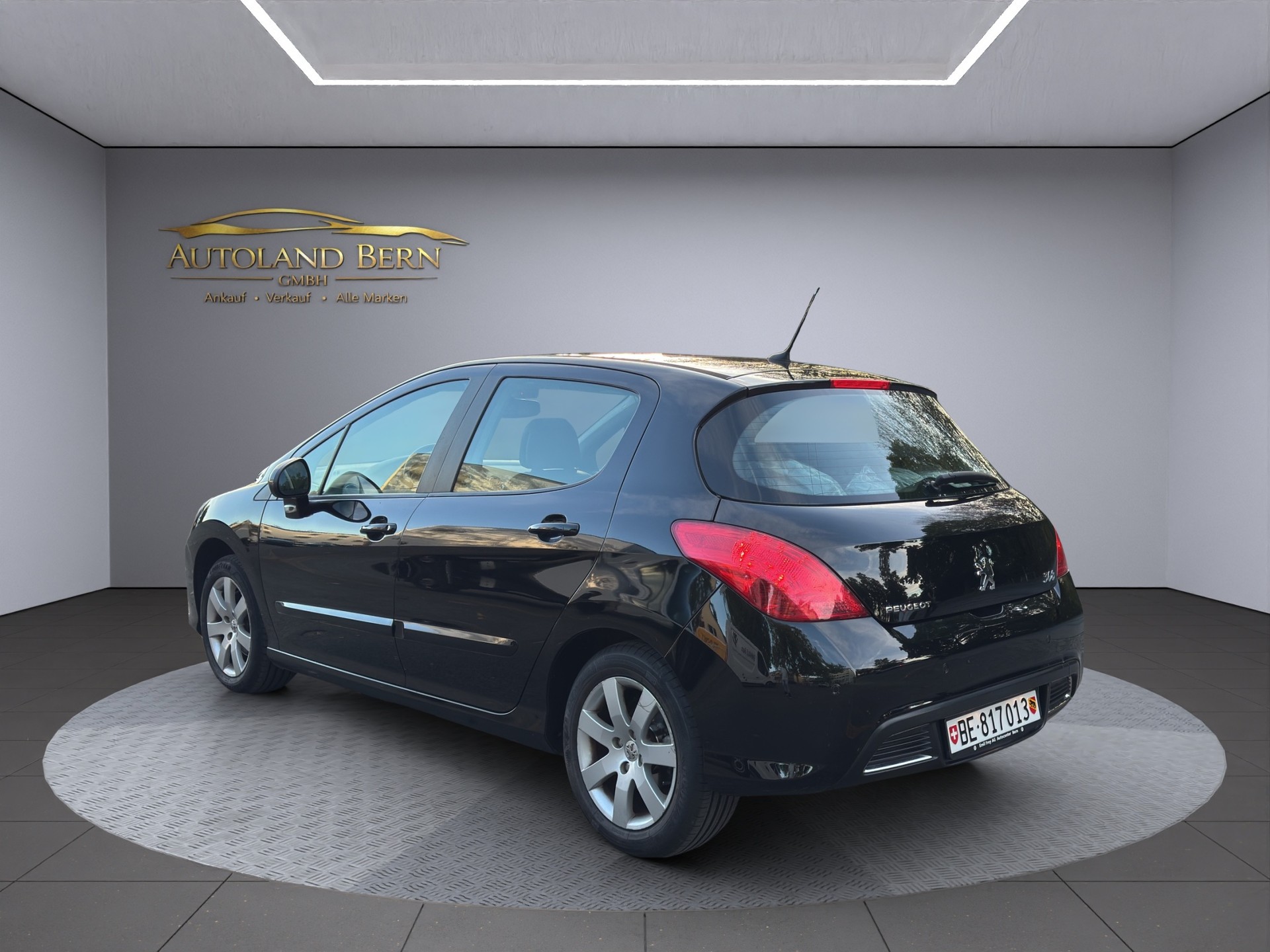 PEUGEOT 308 1.6 16V Exklusive Automatic-image-6