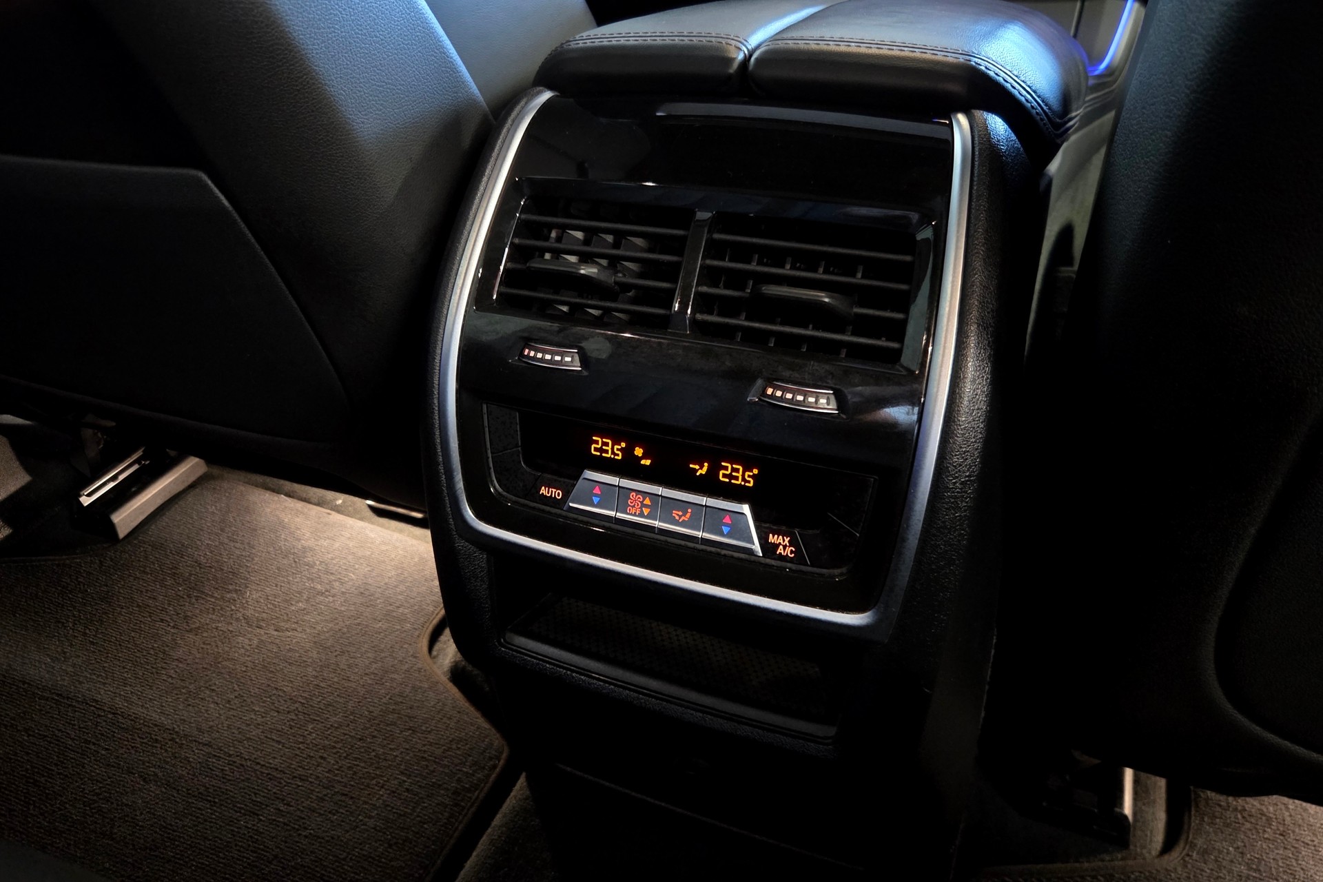 BMW X5 40d xDrive M-Sport-image-27