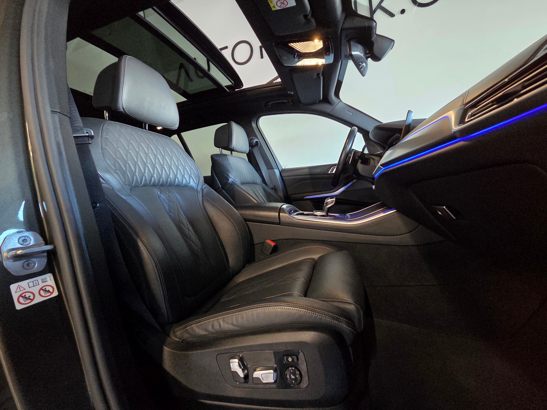 BMW X5 40d xDrive M-Sport-image-24