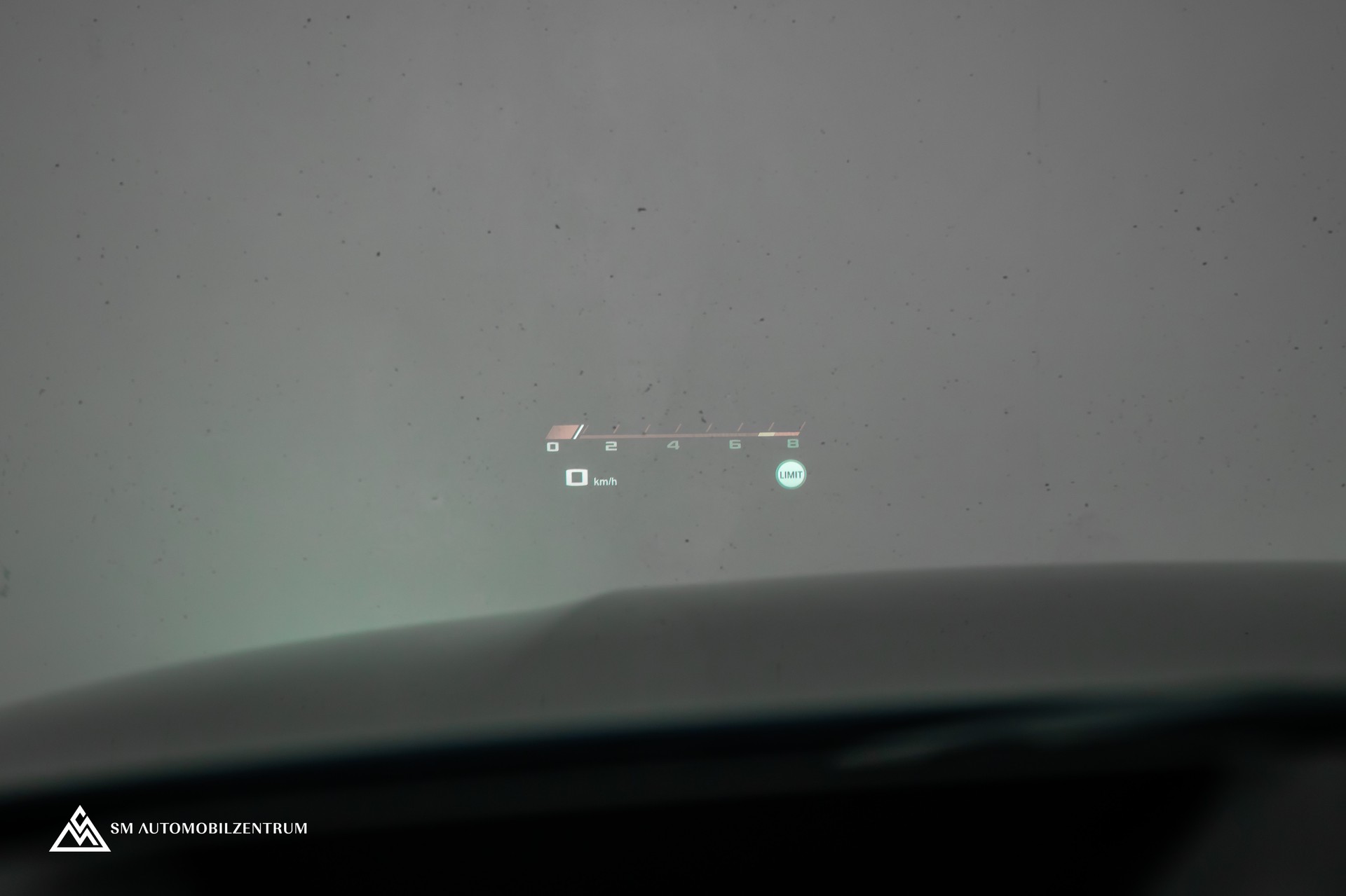 BMW M4 Competition xDrive Coupé / CH / Werksgarantie / Carbon Exterieur & Interieur / Tansanitblau / 360°-image-19