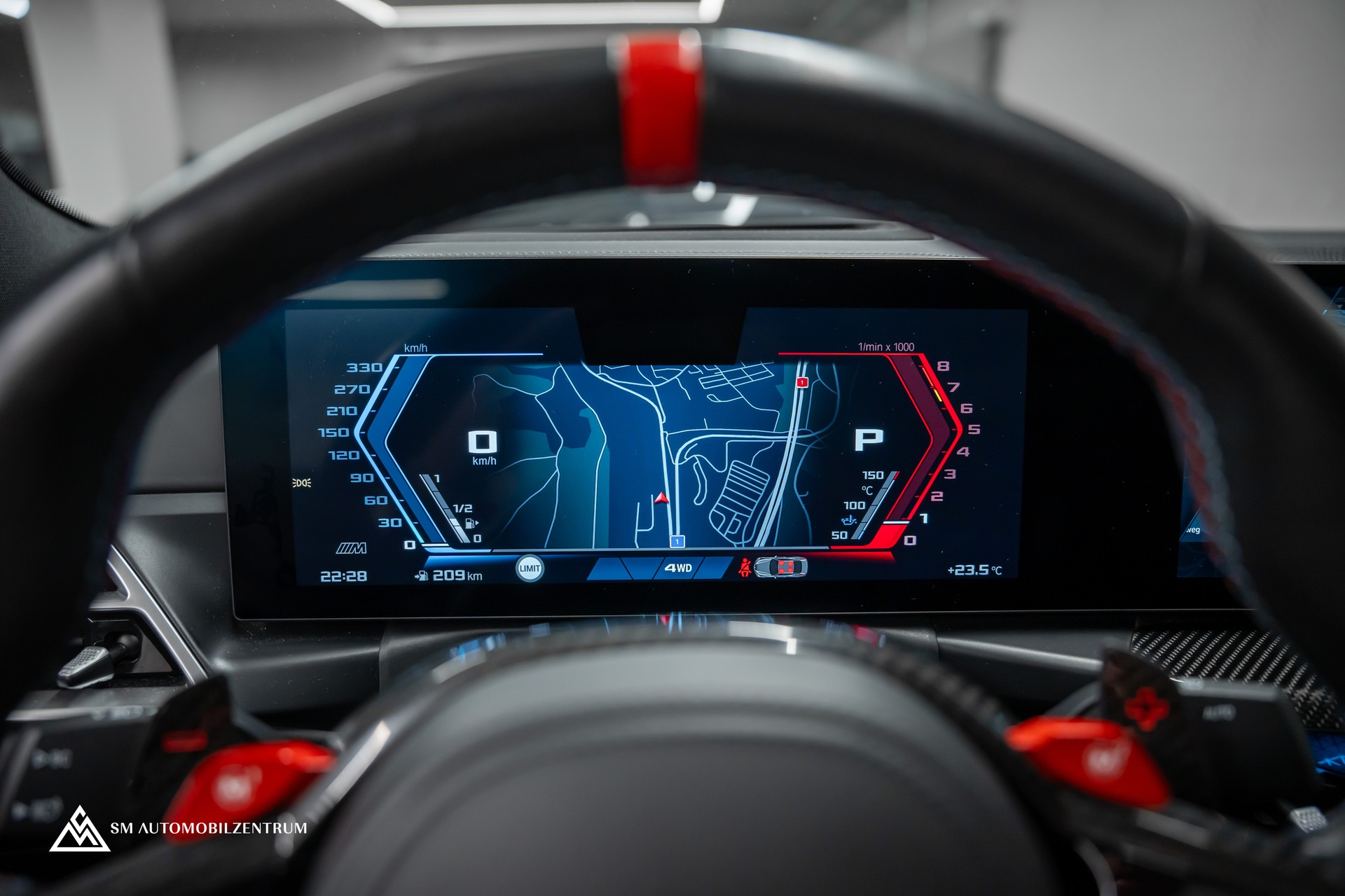 BMW M4 Competition xDrive Coupé / CH / Werksgarantie / Carbon Exterieur & Interieur / Tansanitblau / 360°-image-32