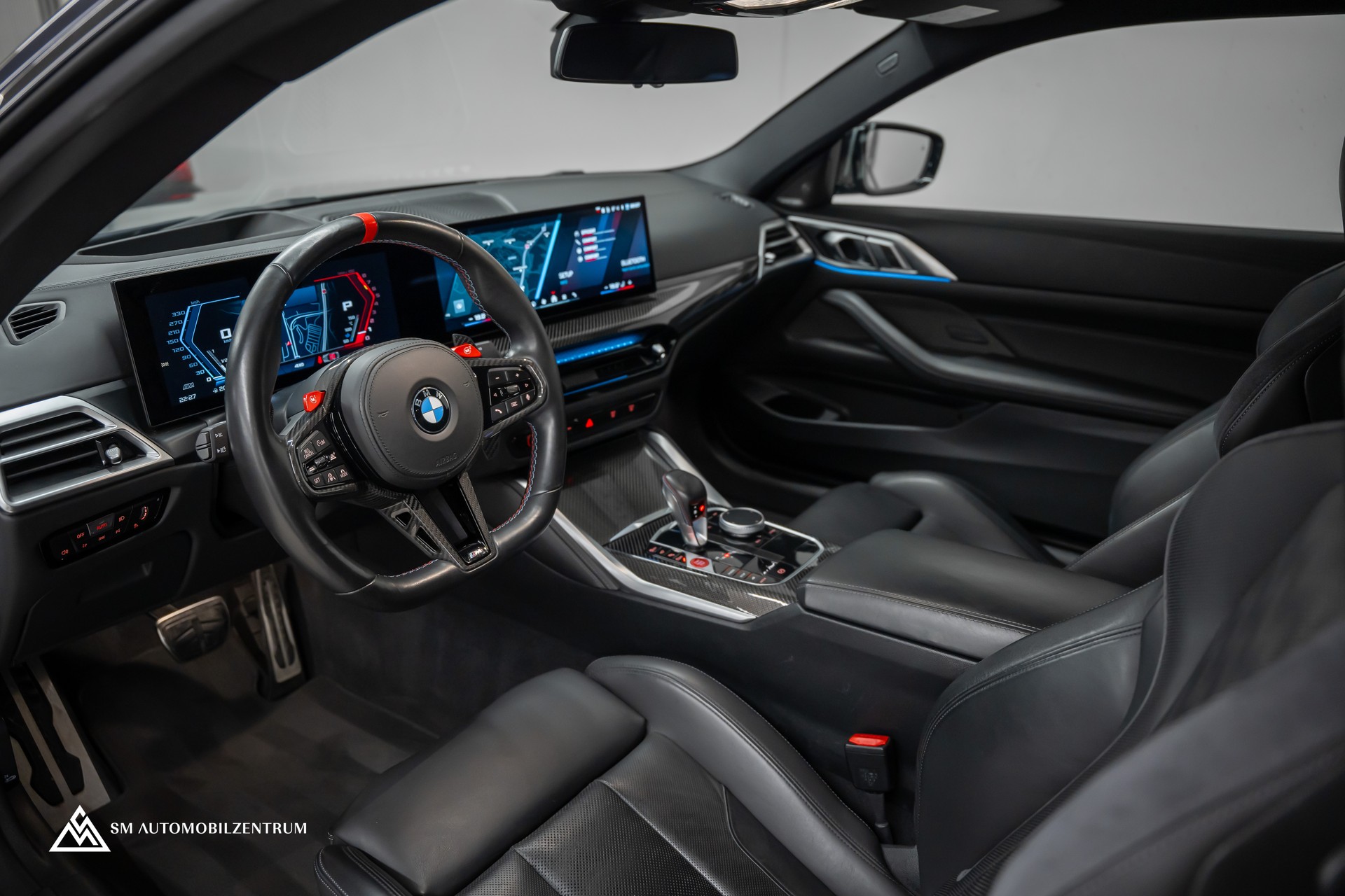 BMW M4 Competition xDrive Coupé / CH / Werksgarantie / Carbon Exterieur & Interieur / Tansanitblau / 360°-image-21