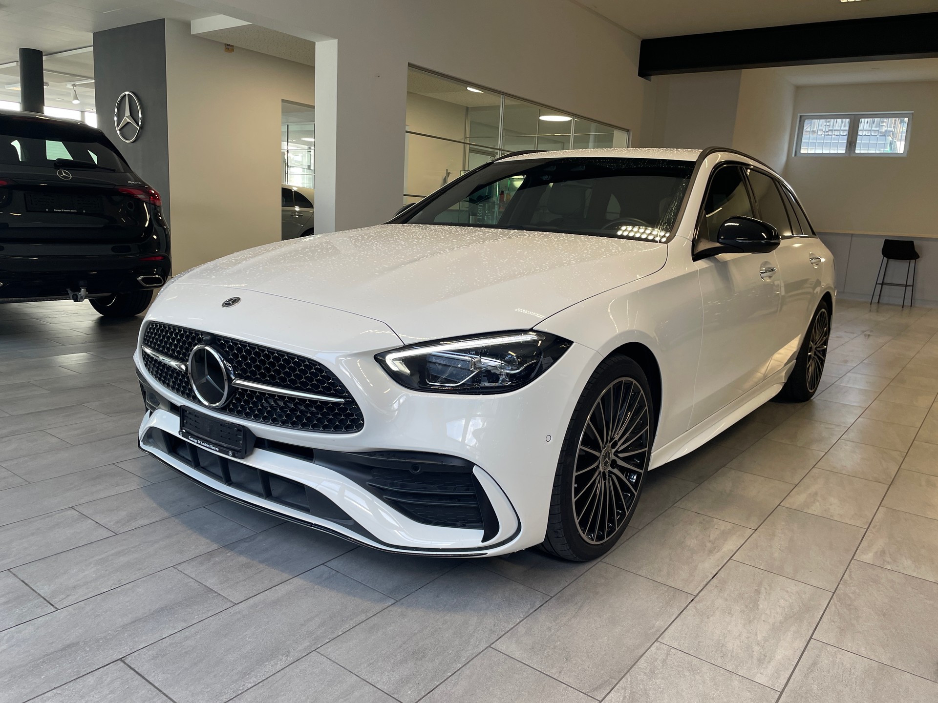 MERCEDES-BENZ C 220 d T 4 Matic Swiss Star AMG Line-image-1