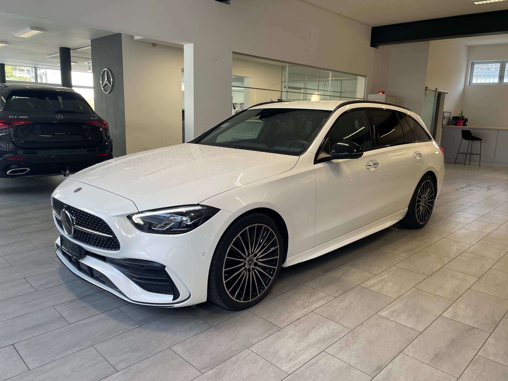MERCEDES-BENZ C 220 d T 4 Matic Swiss Star AMG Line-image-0