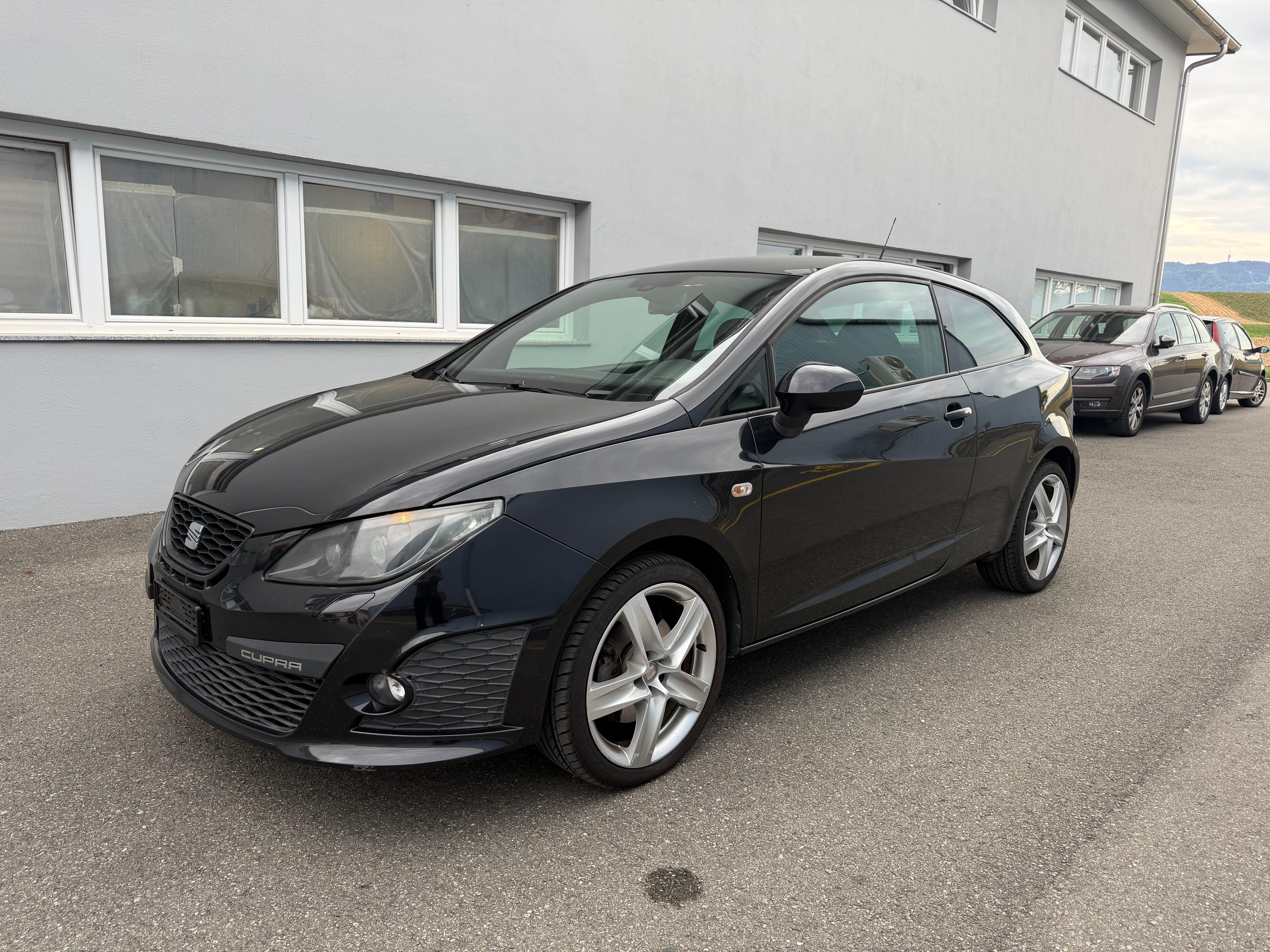 Car photo