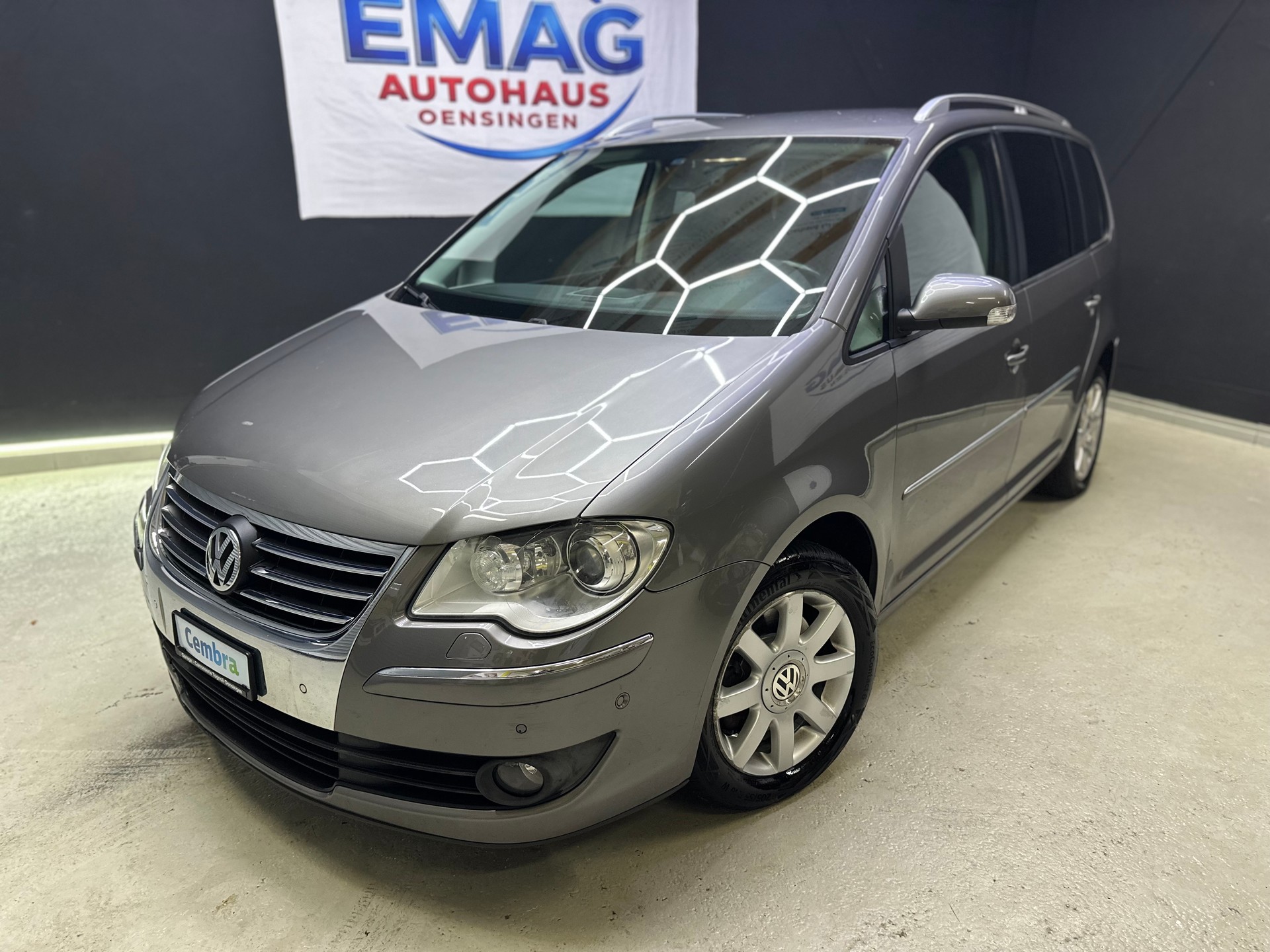 VW Touran 1.4 TSI Highline DSG-image-0