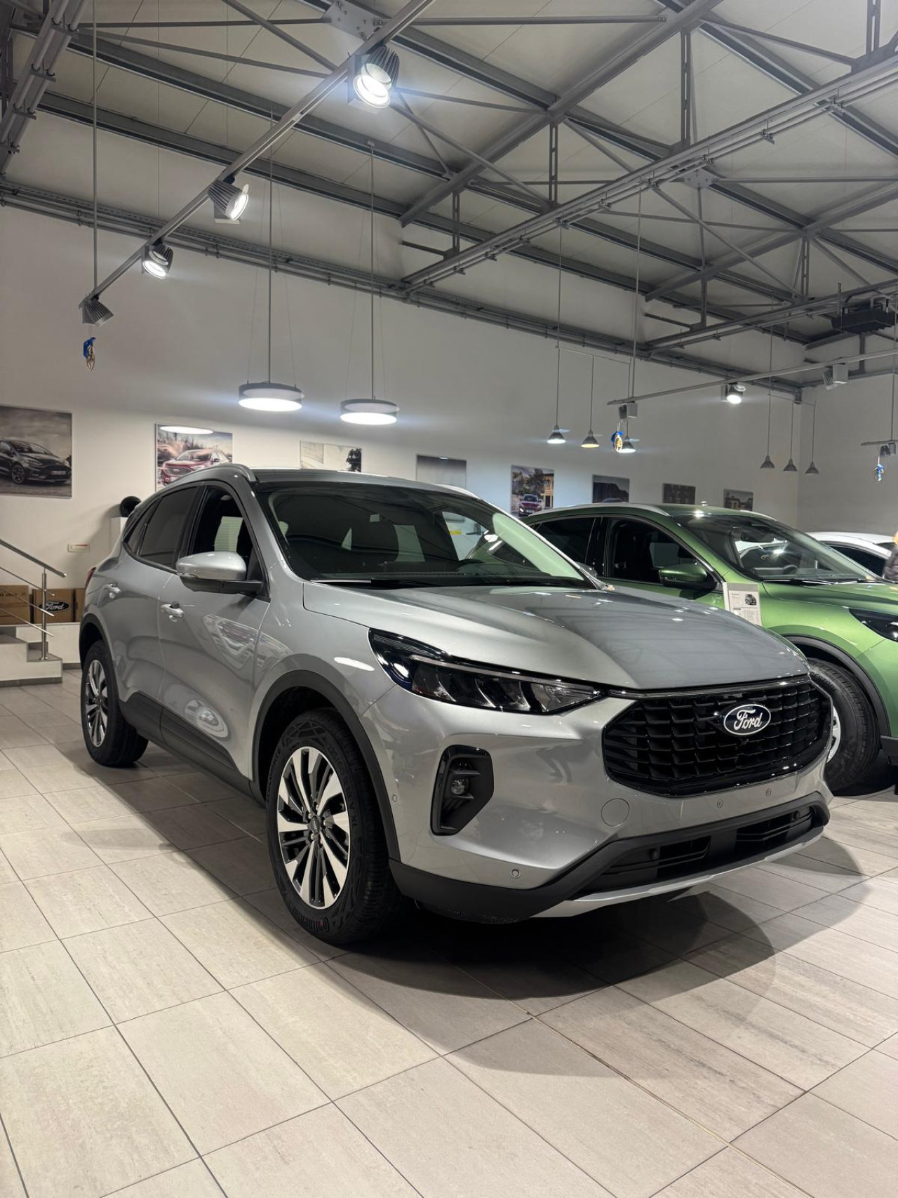 FORD 1.5 EcoB Titanium-image-0