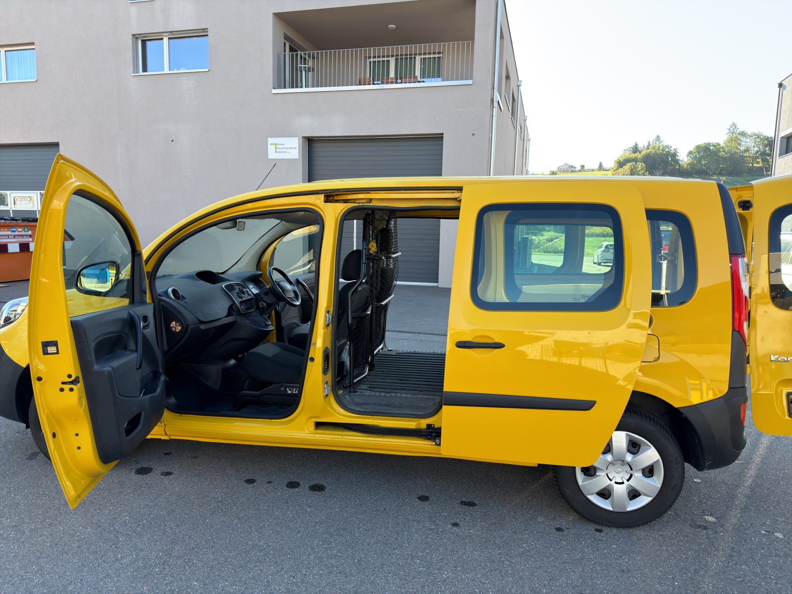 RENAULT Kangoo Maxi Z.E. 33 R60 Access 2 Pl.-image-21
