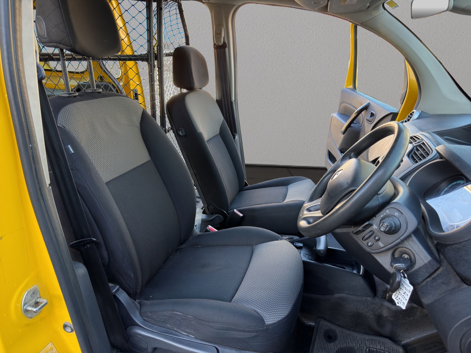 RENAULT Kangoo Maxi Z.E. 33 R60 Access 2 Pl.-image-16