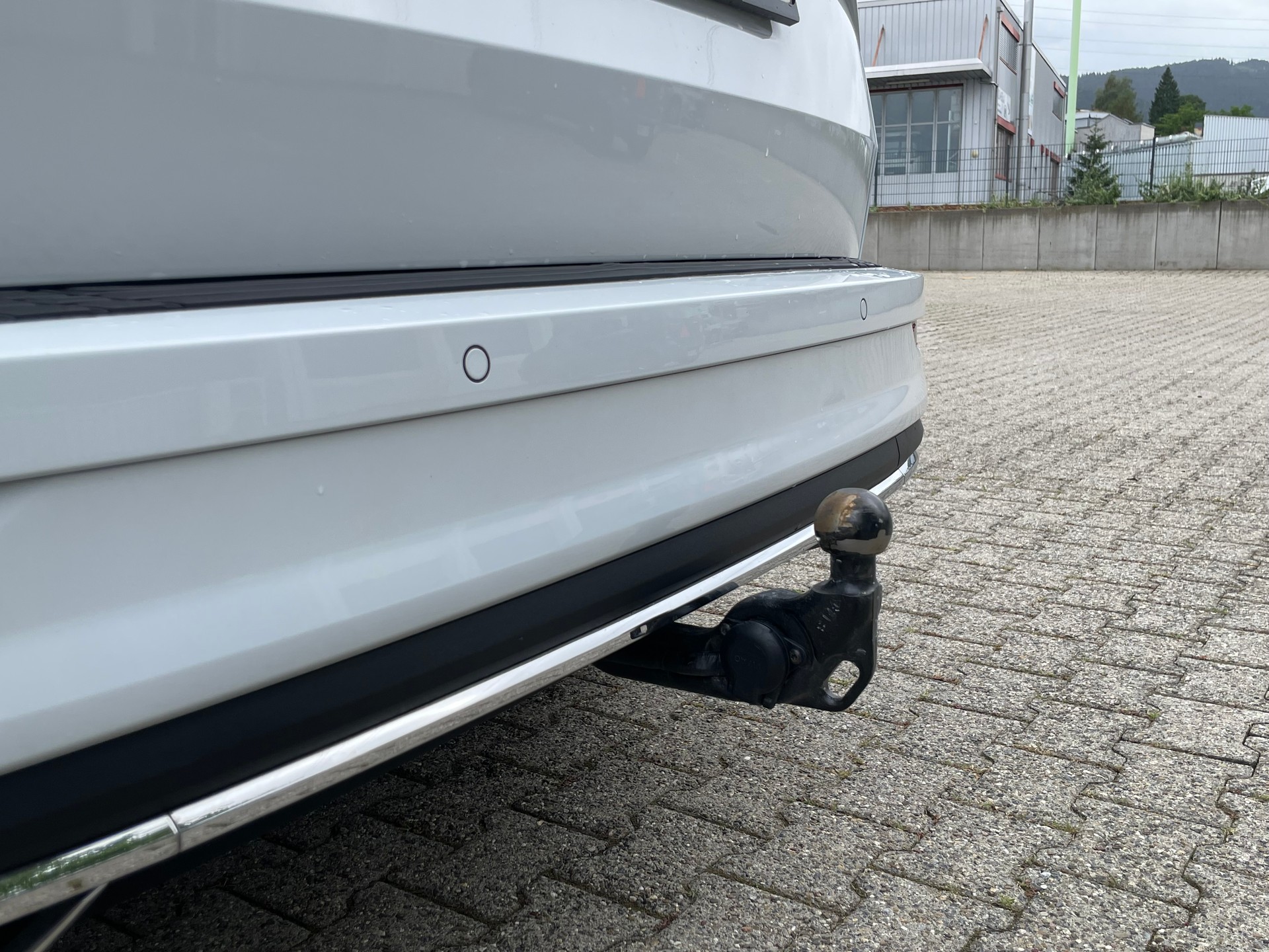 SKODA Karoq 1.5 TSI SportLine DSG * Neue Bremsen und AHK *-image-15