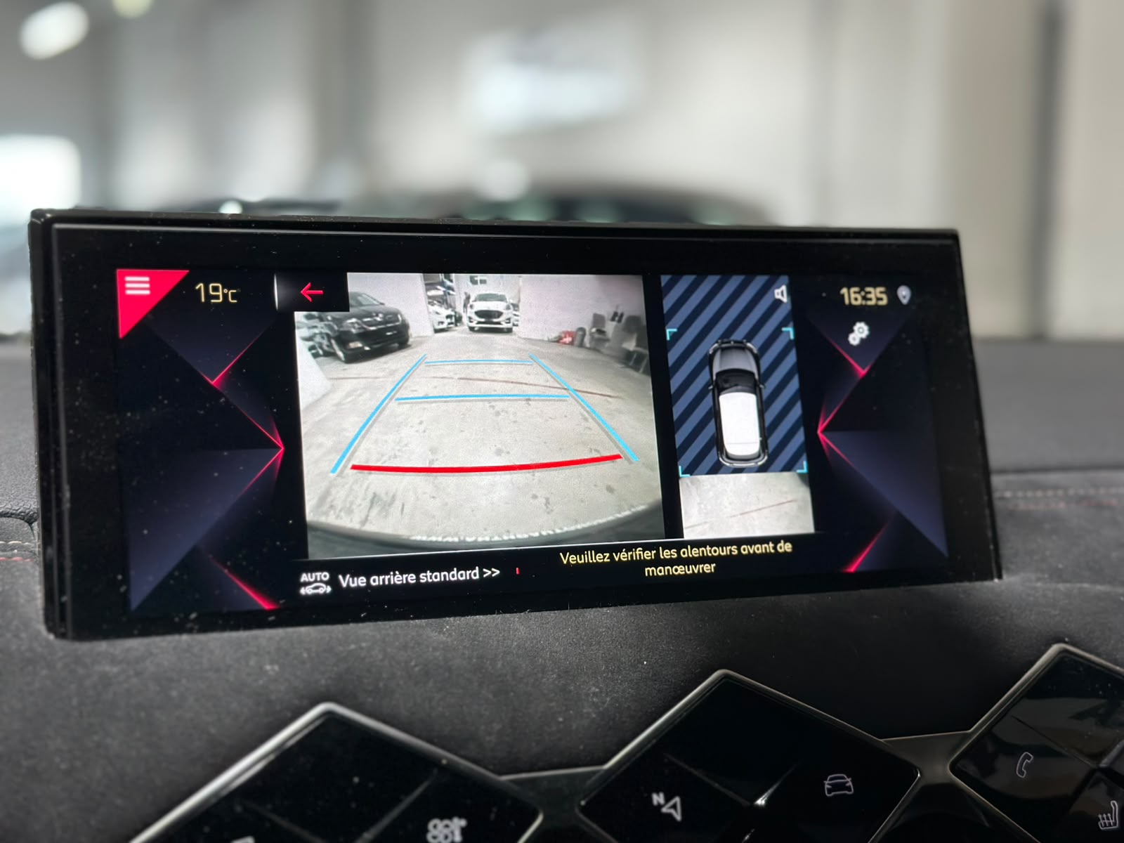 DS AUTOMOBILES DS 3 Crossback 1.2 PureTech Performance Line EAT8-image-15