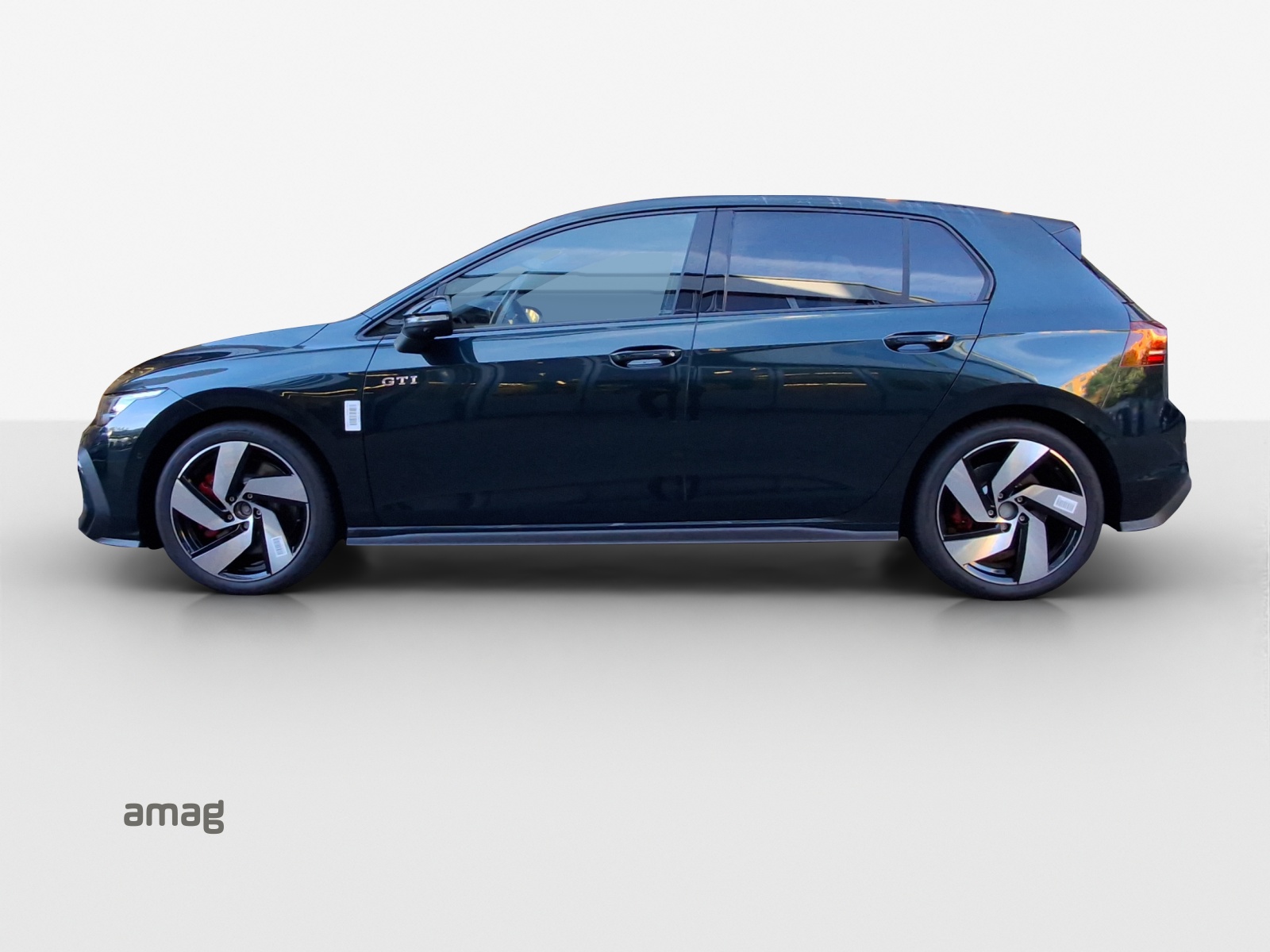 VW Golf 2.0 TSI GTI DSG-image-1