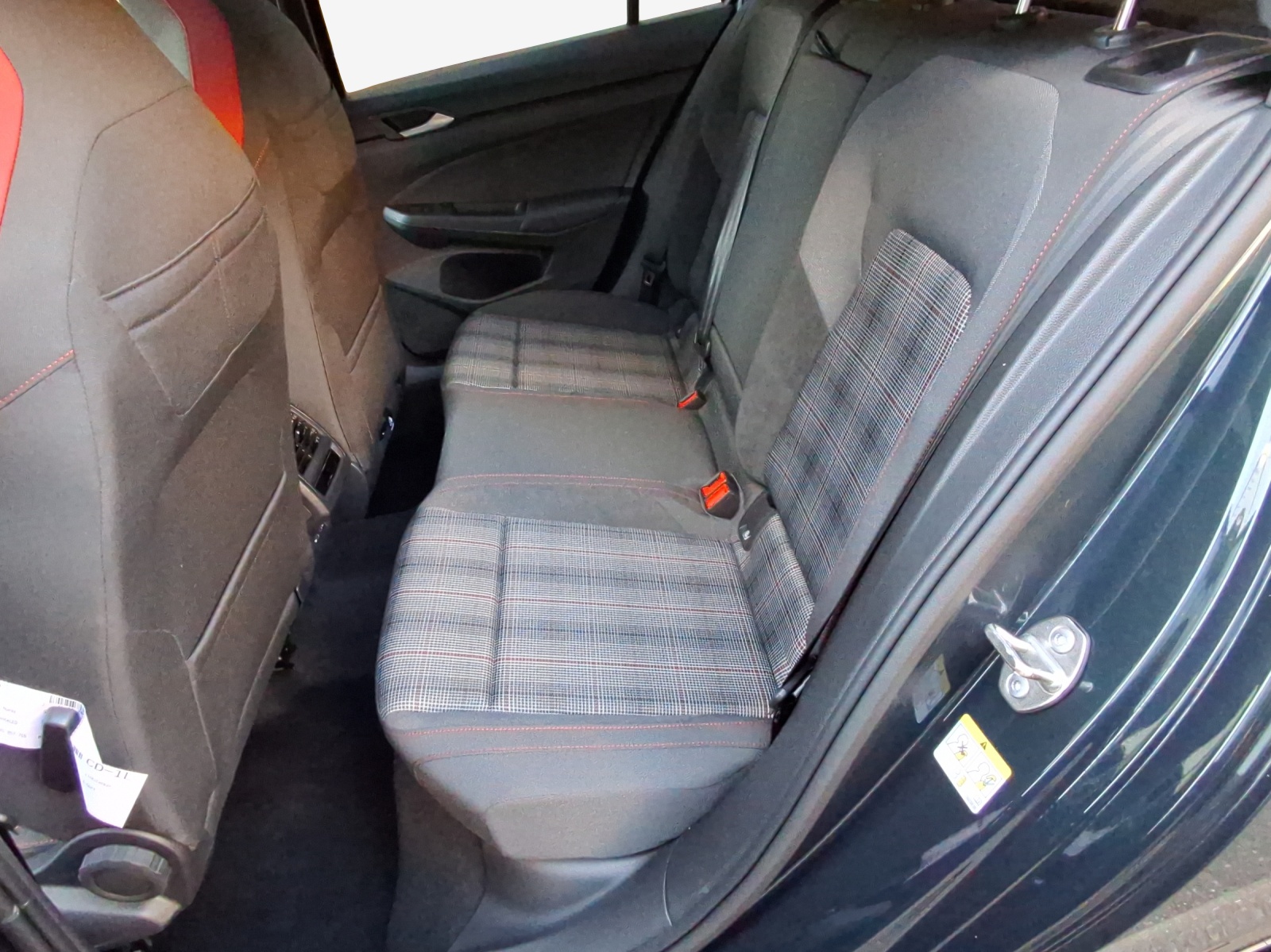 VW Golf 2.0 TSI GTI DSG-image-11