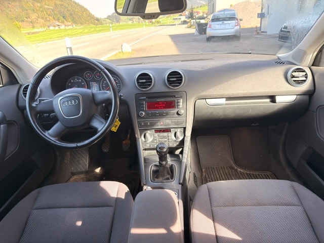 AUDI A3 Sportback 1.4 TFSI Attraction-image-7